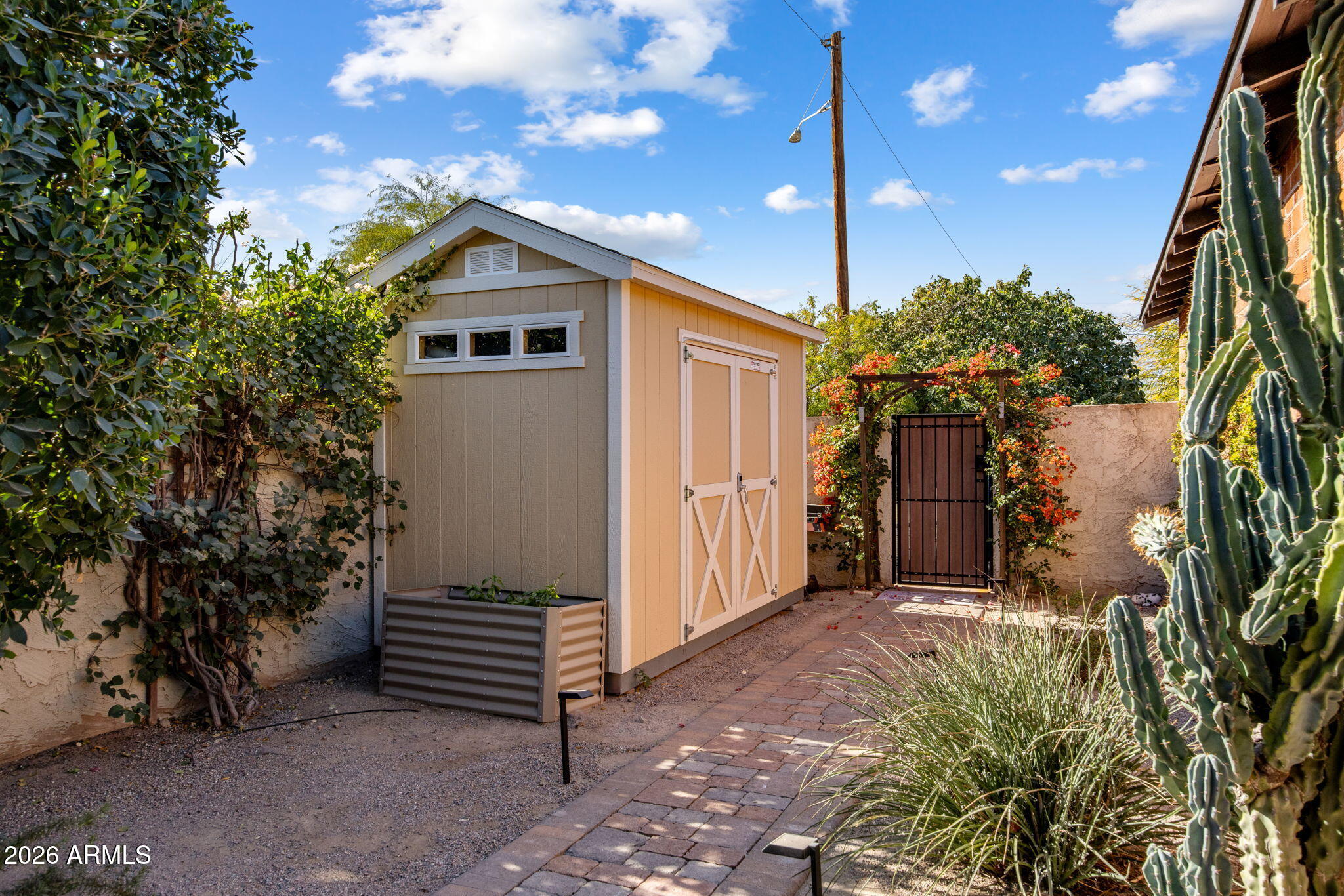 MARSHALL PARKWAY - Residential