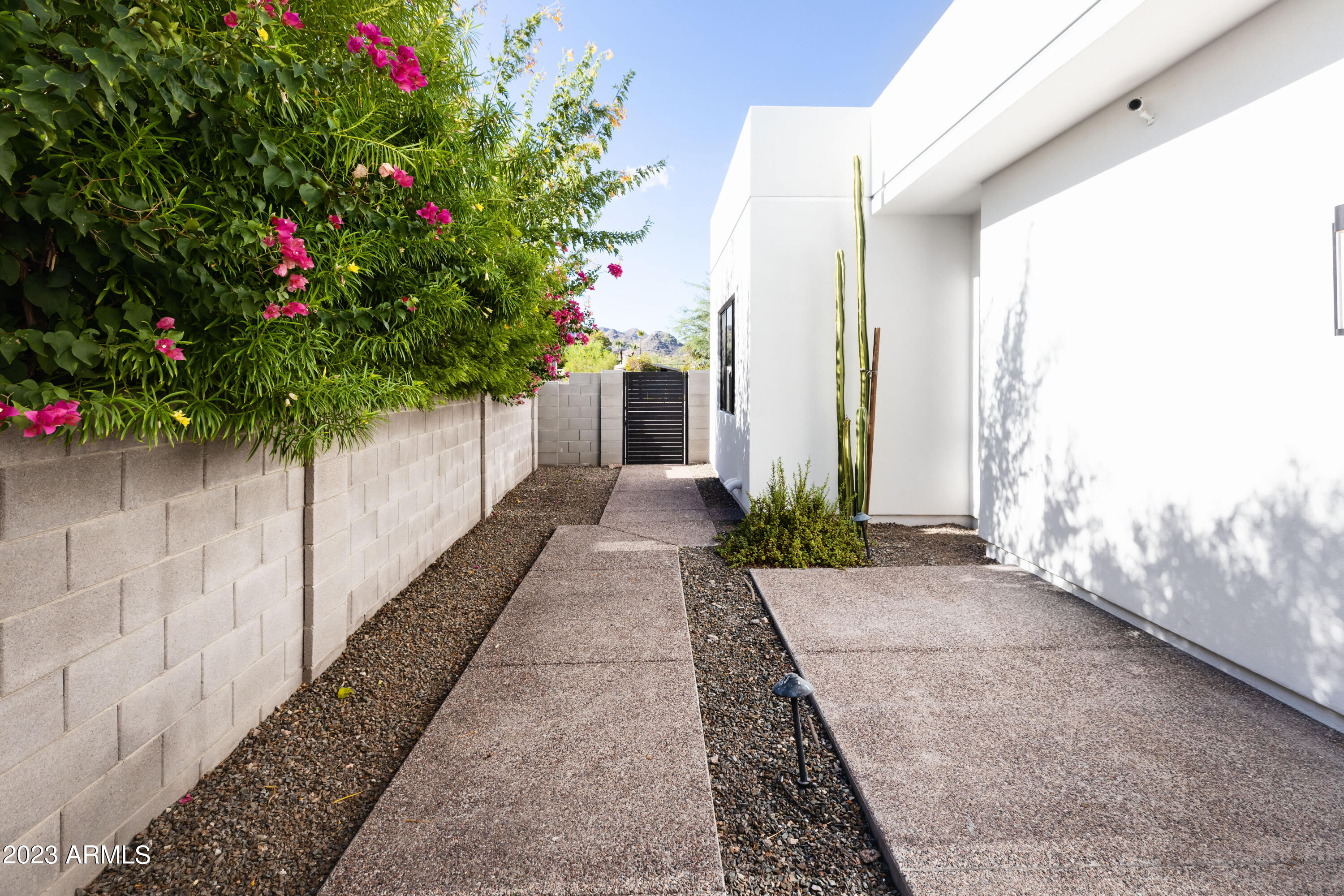 MARION ESTATES - Residential