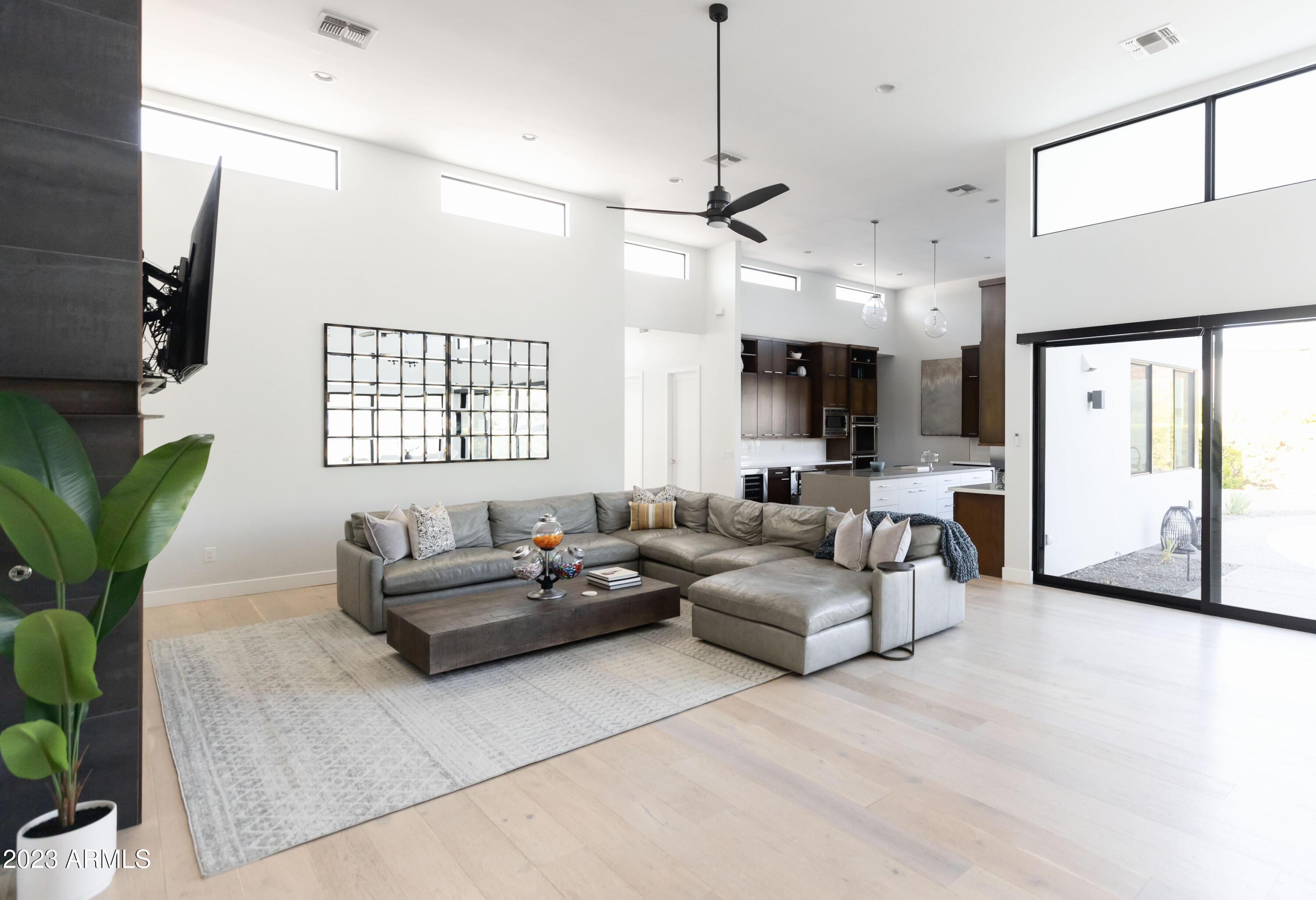 MARION ESTATES - Residential