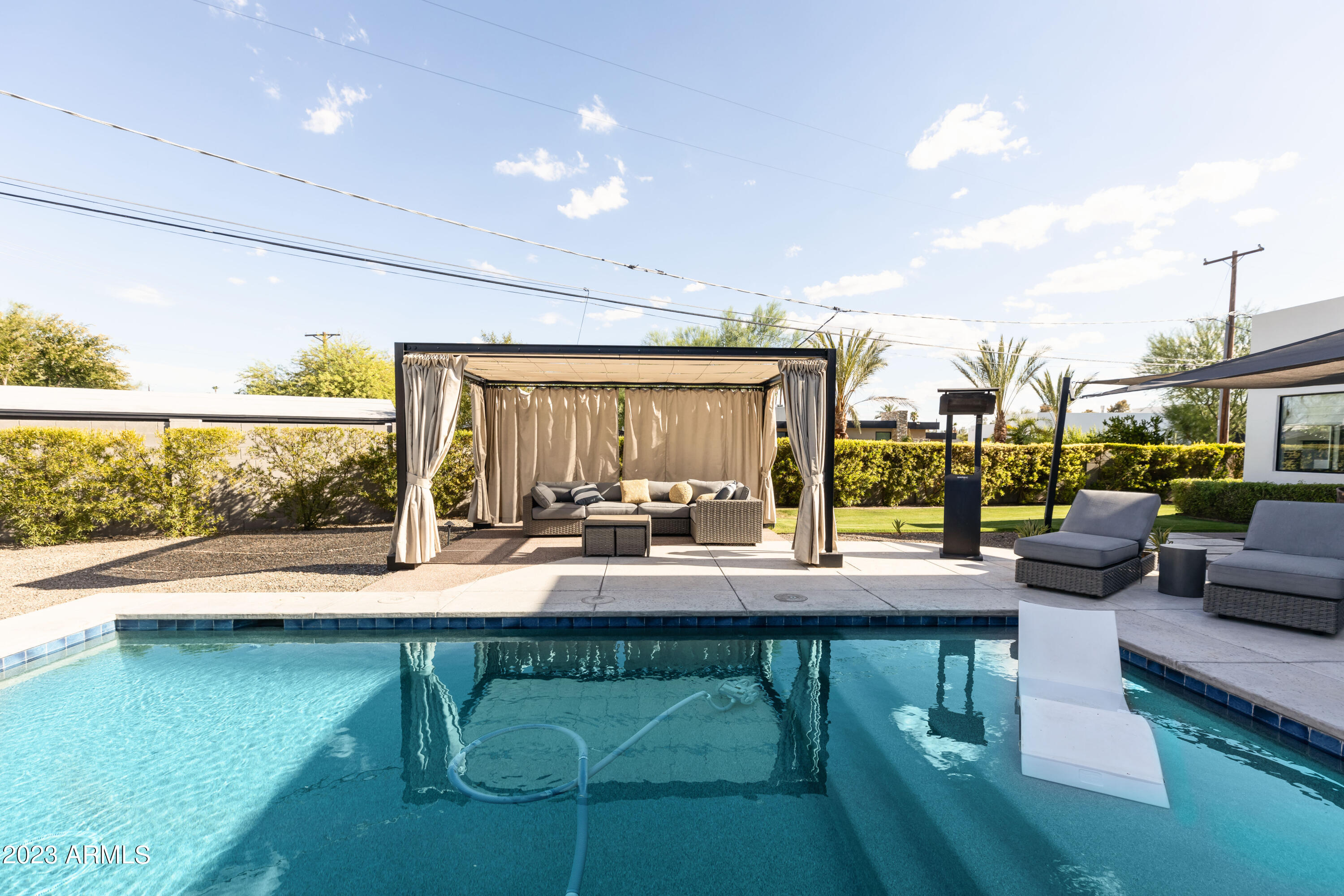 MARION ESTATES - Residential