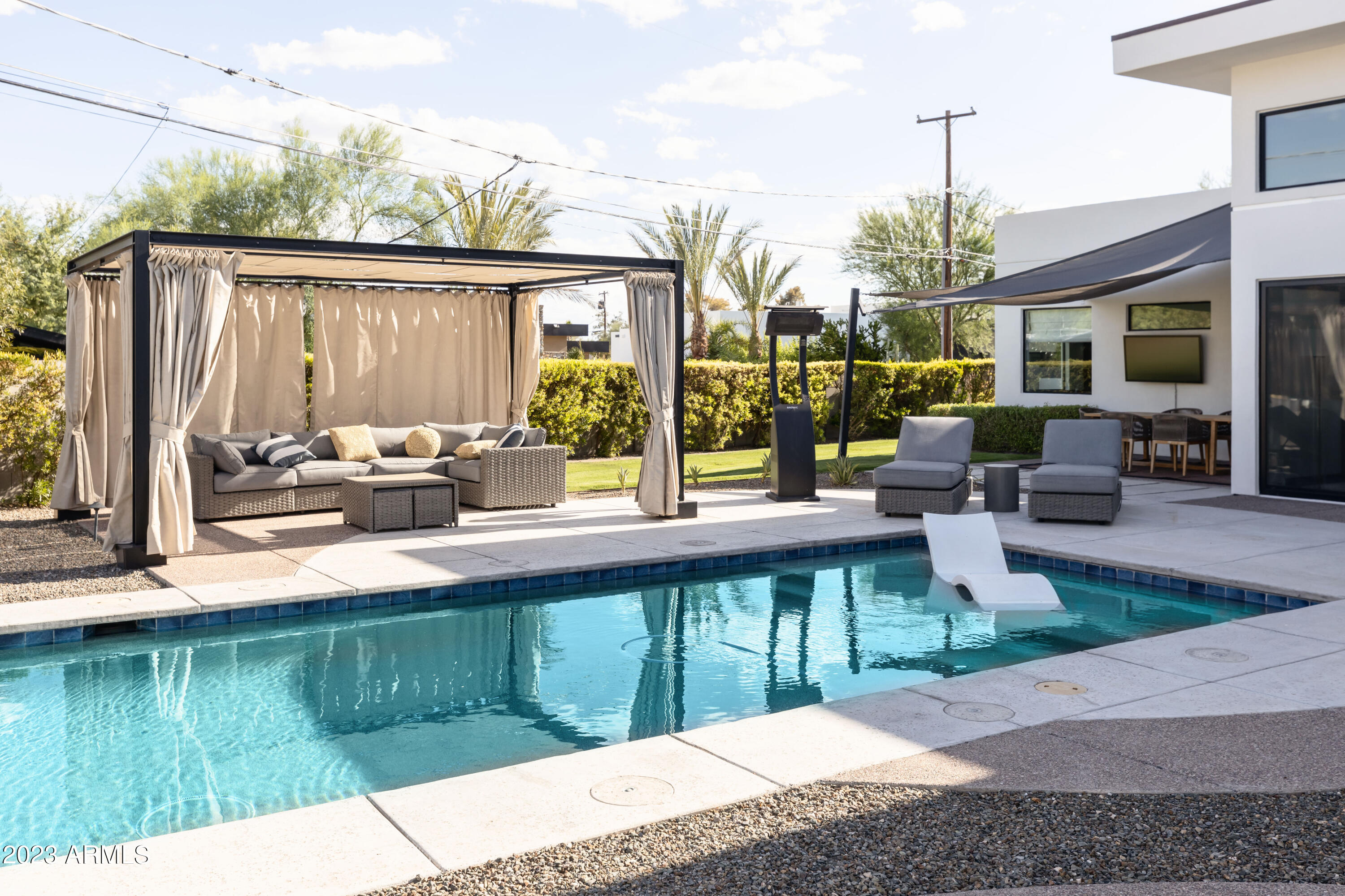 MARION ESTATES - Residential