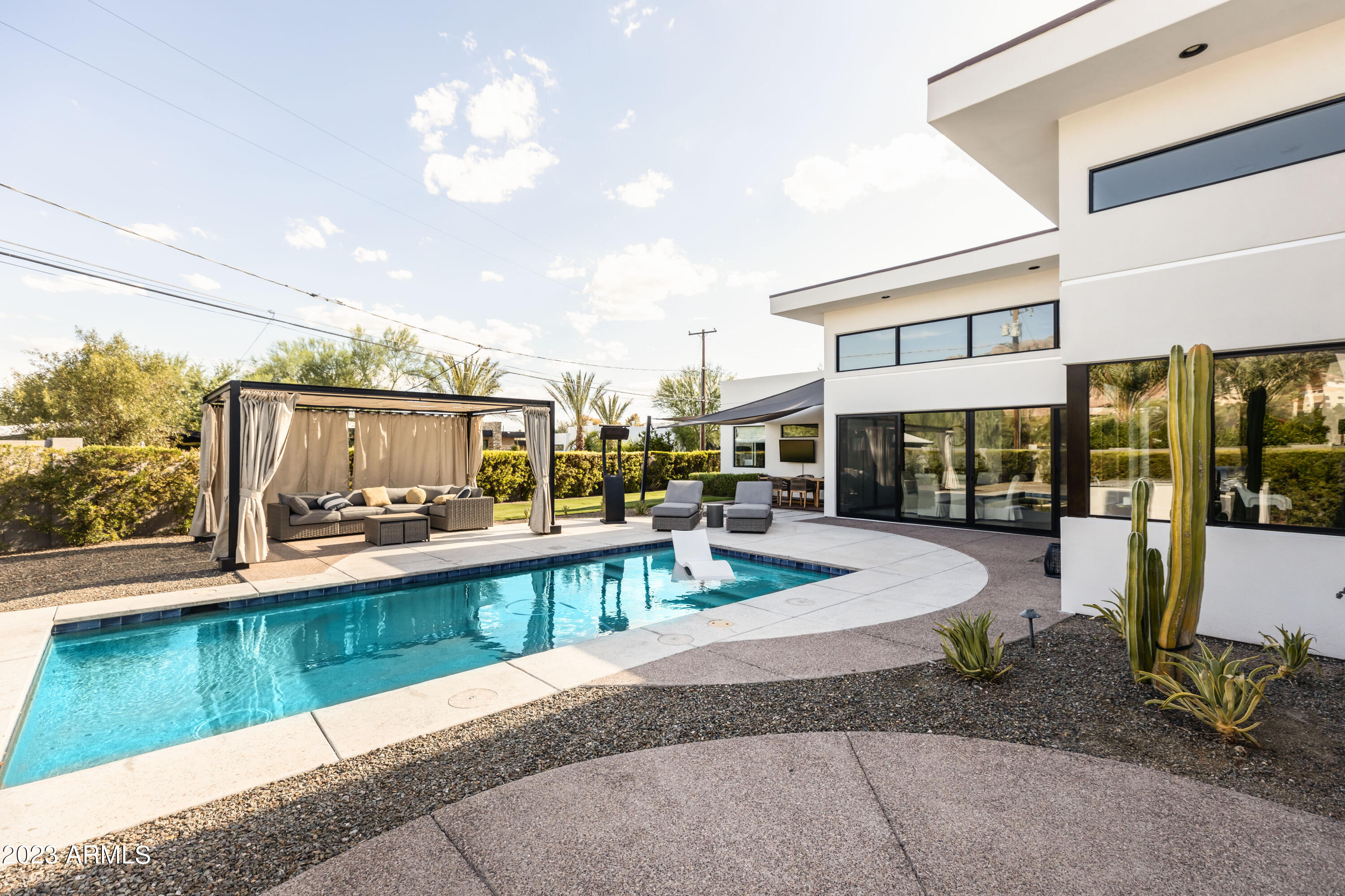 MARION ESTATES - Residential