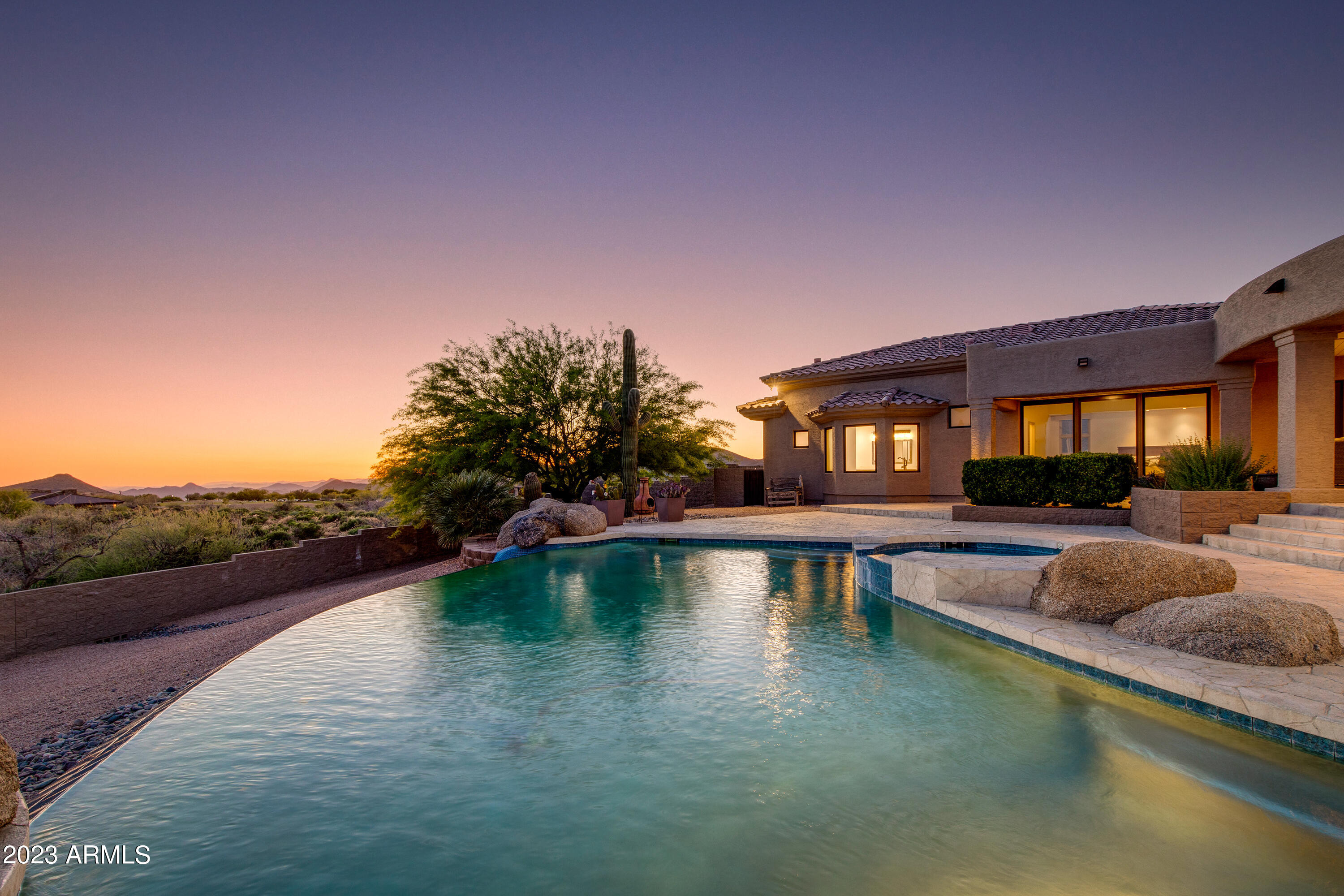 QUAIL RIDGE - Residential
