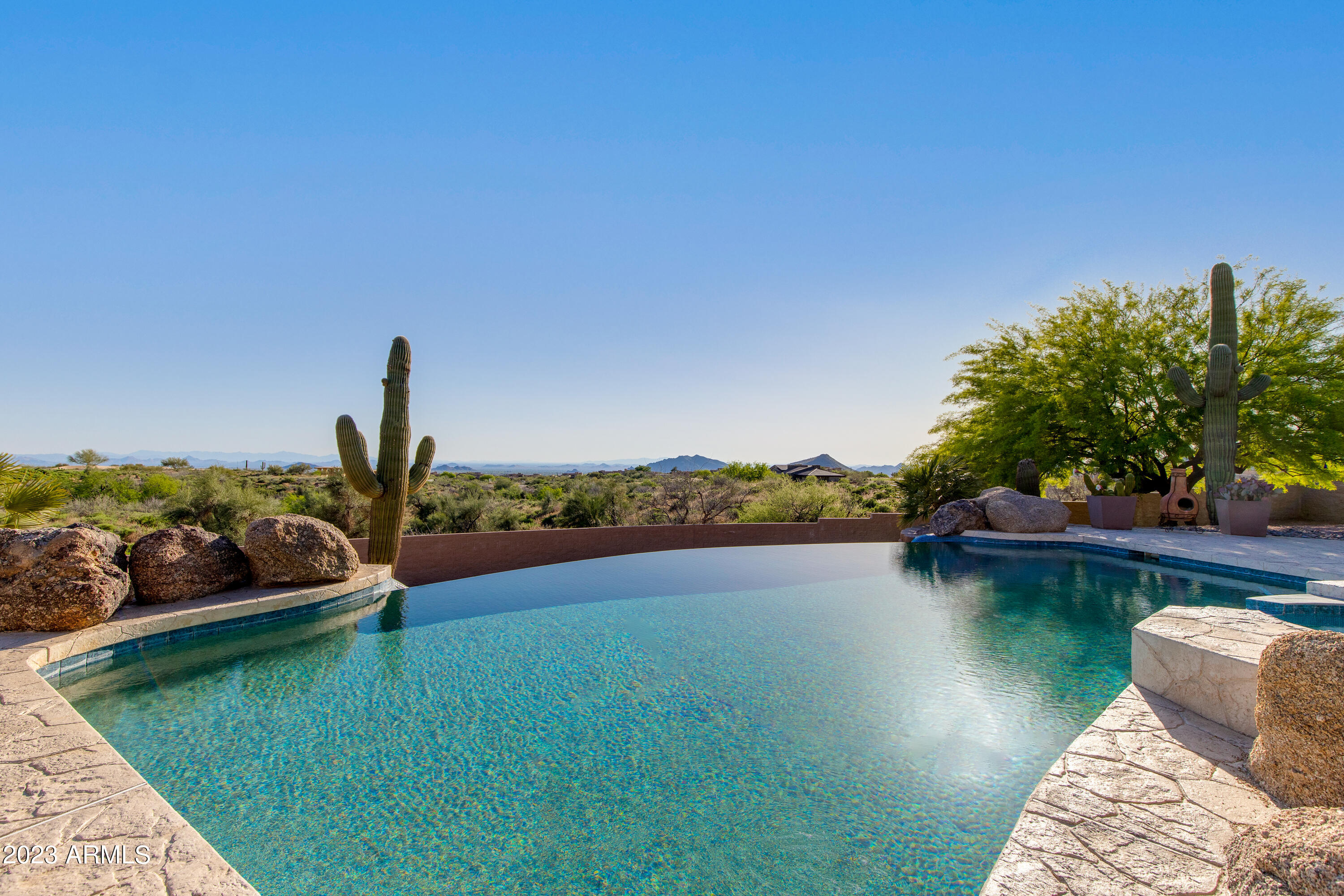 QUAIL RIDGE - Residential