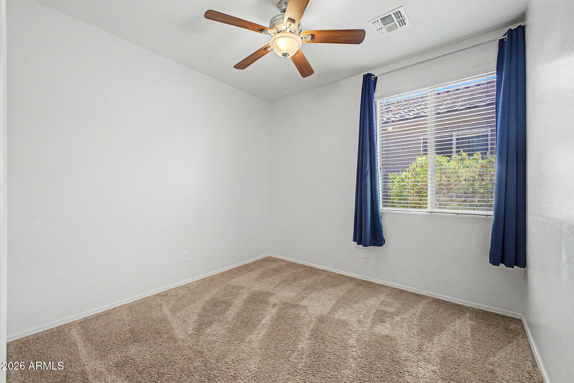 GRAND MANOR - Residential