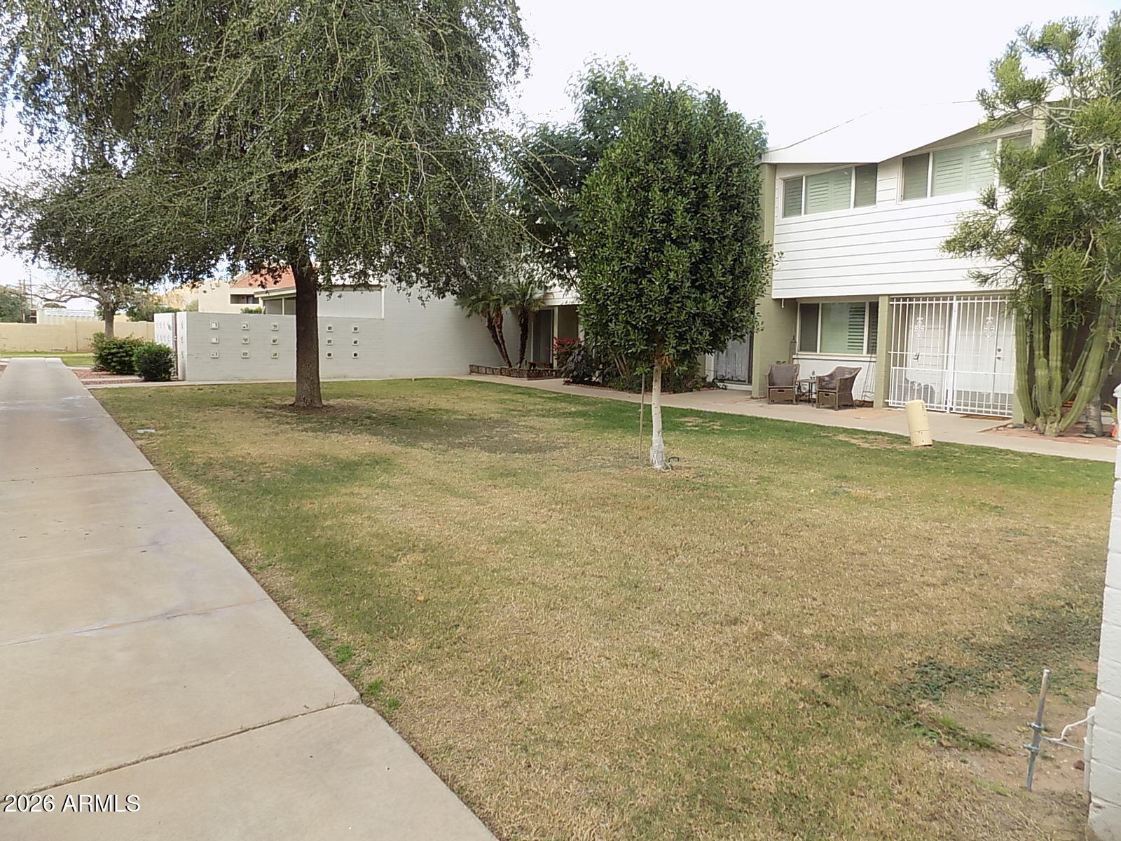 SCOTTSDALE EAST - Residential