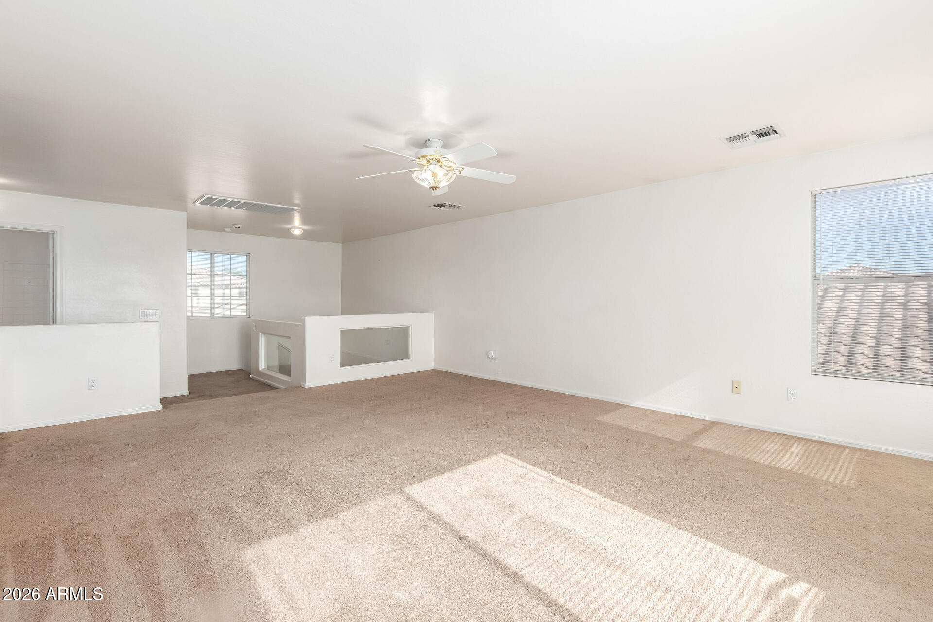 SUNDIAL 3 UNIT 1 - Residential