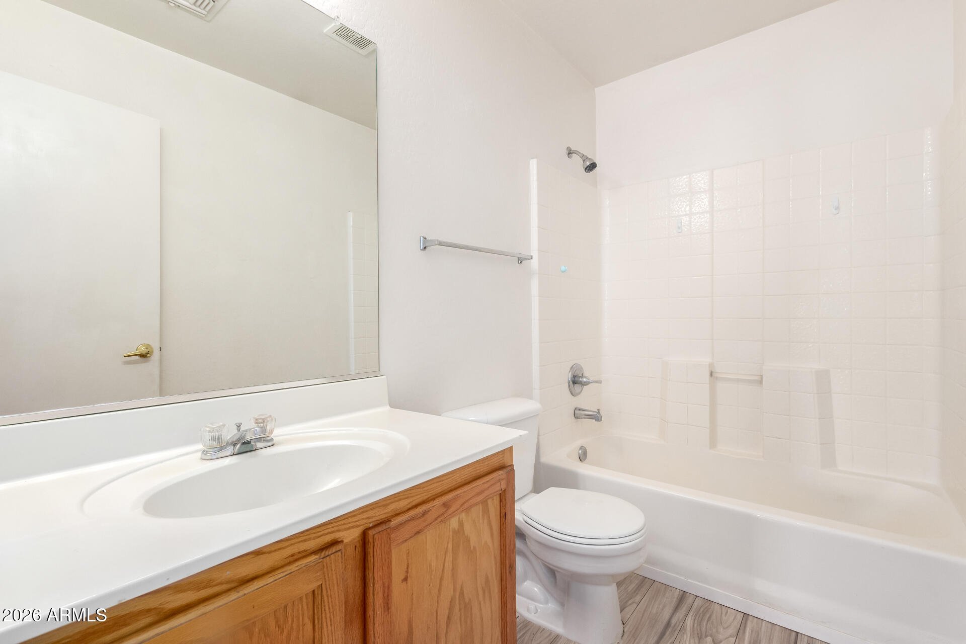 SUNDIAL 3 UNIT 1 - Residential