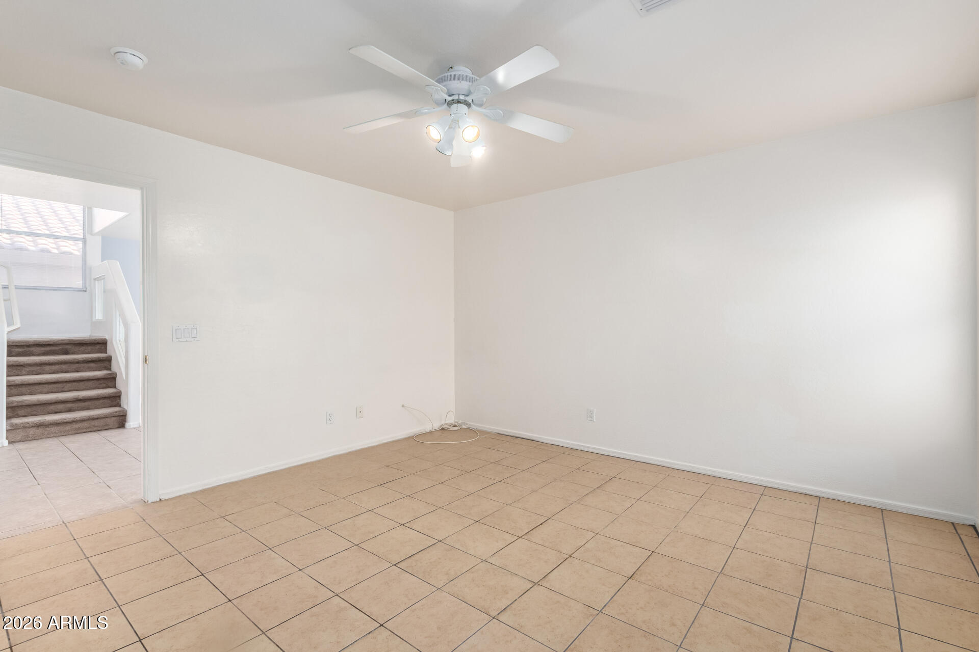 SUNDIAL 3 UNIT 1 - Residential