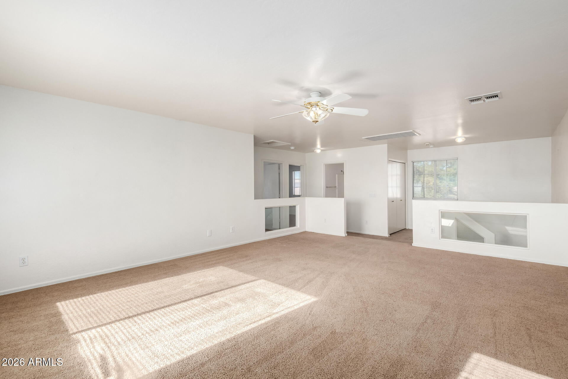 SUNDIAL 3 UNIT 1 - Residential