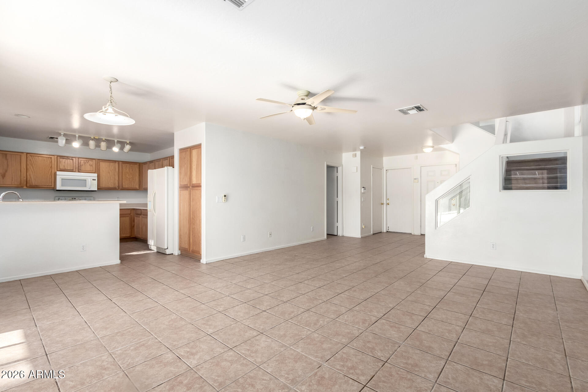 SUNDIAL 3 UNIT 1 - Residential