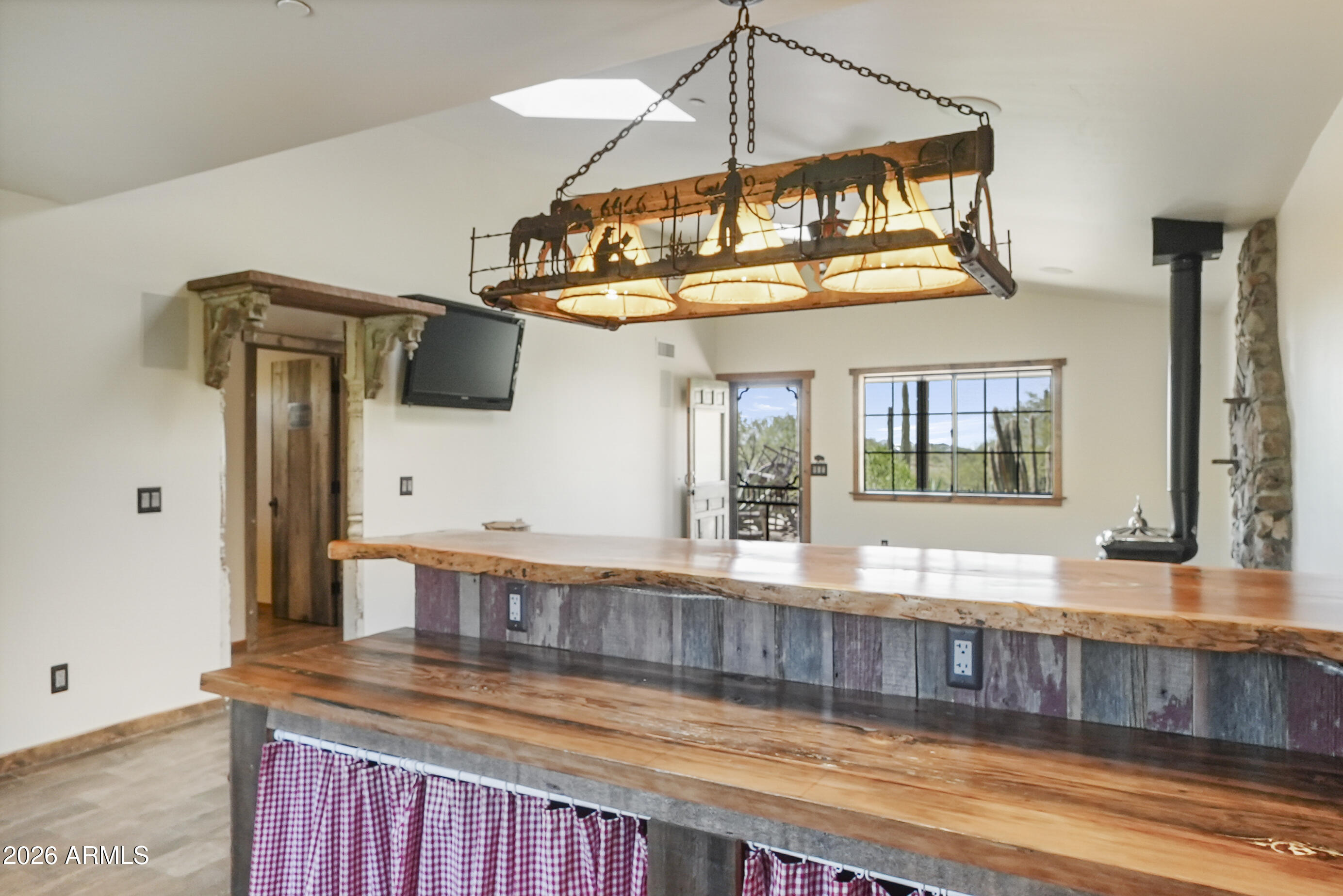 No HOA - Residential