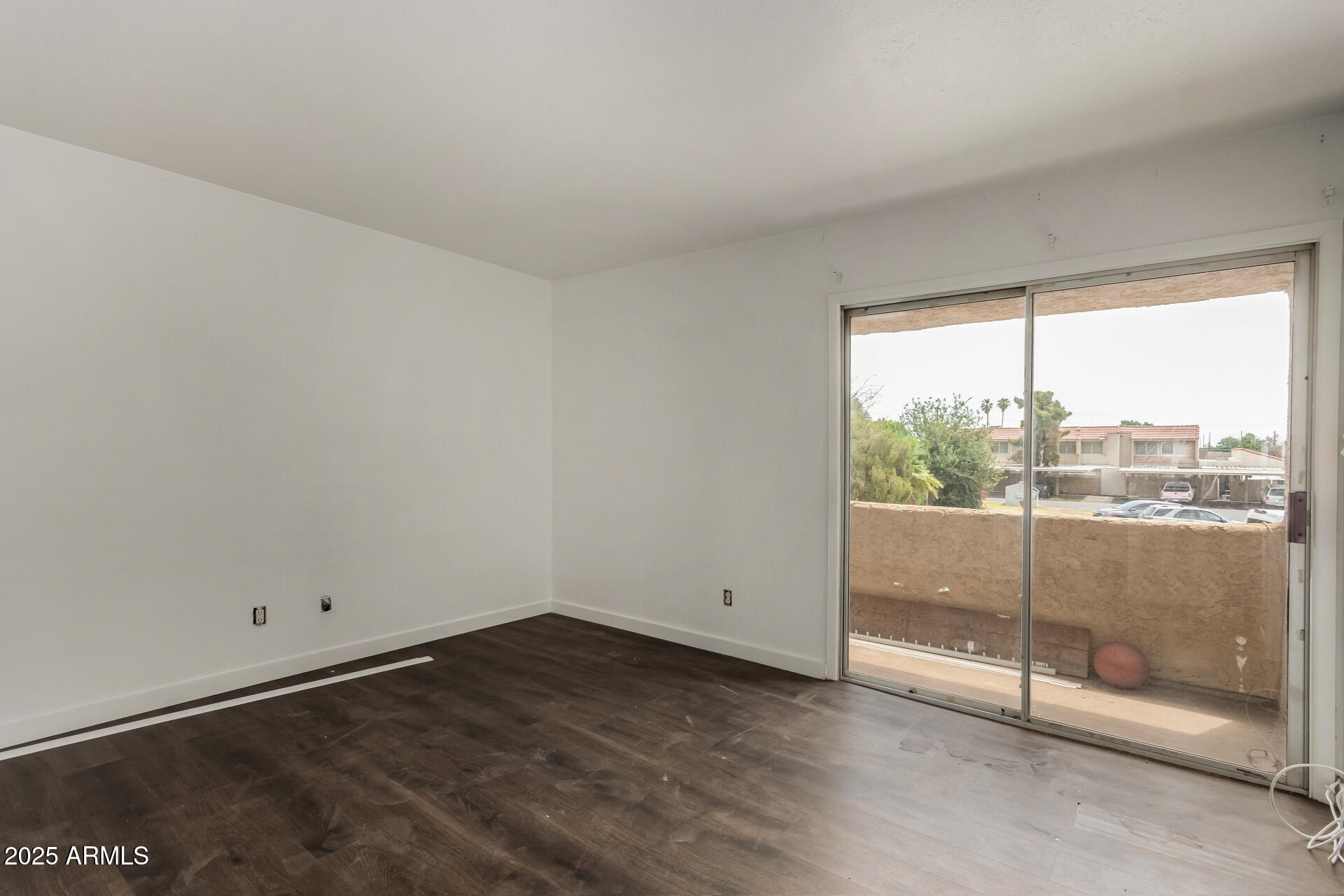 PACE ROSEWOOD AMD - Residential