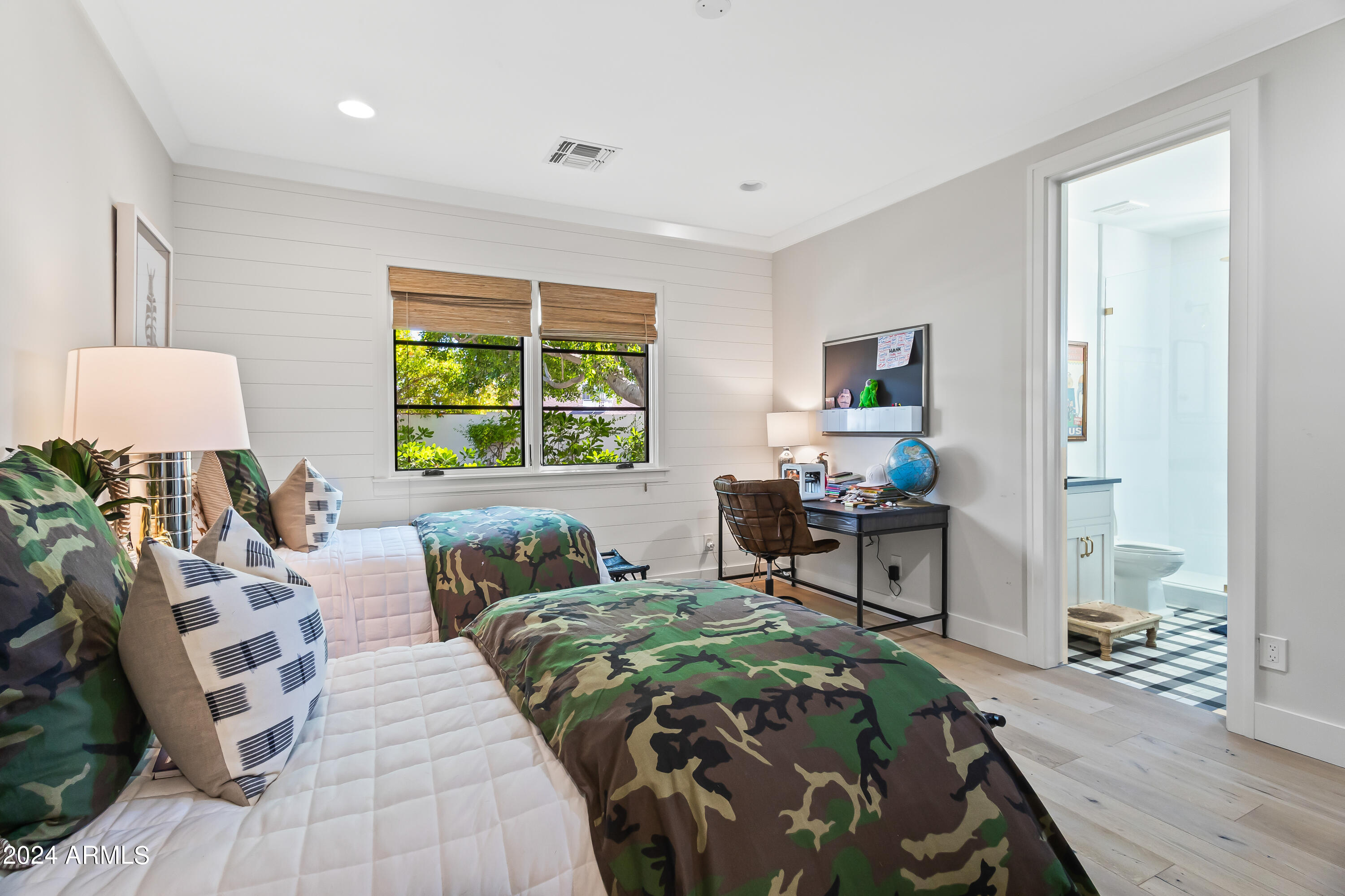 LAFAYETTE VILLA 4 - Residential