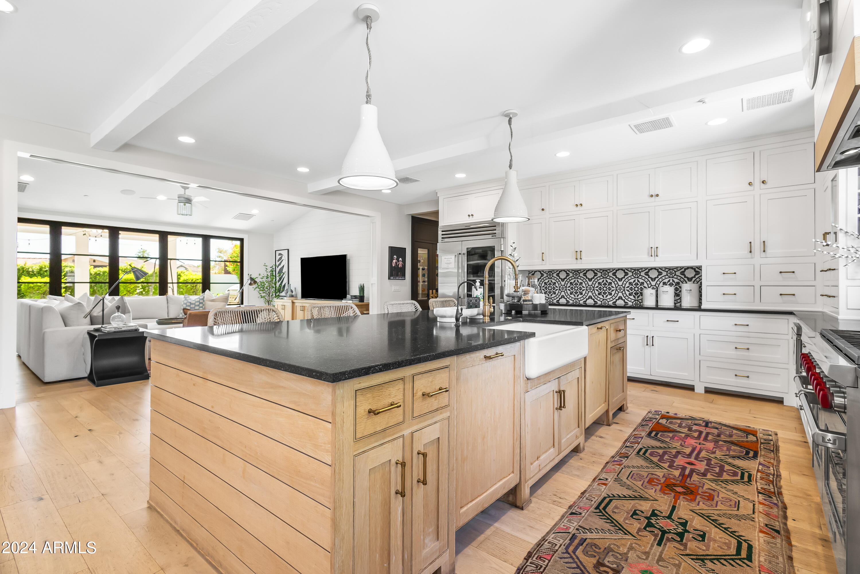 LAFAYETTE VILLA 4 - Residential