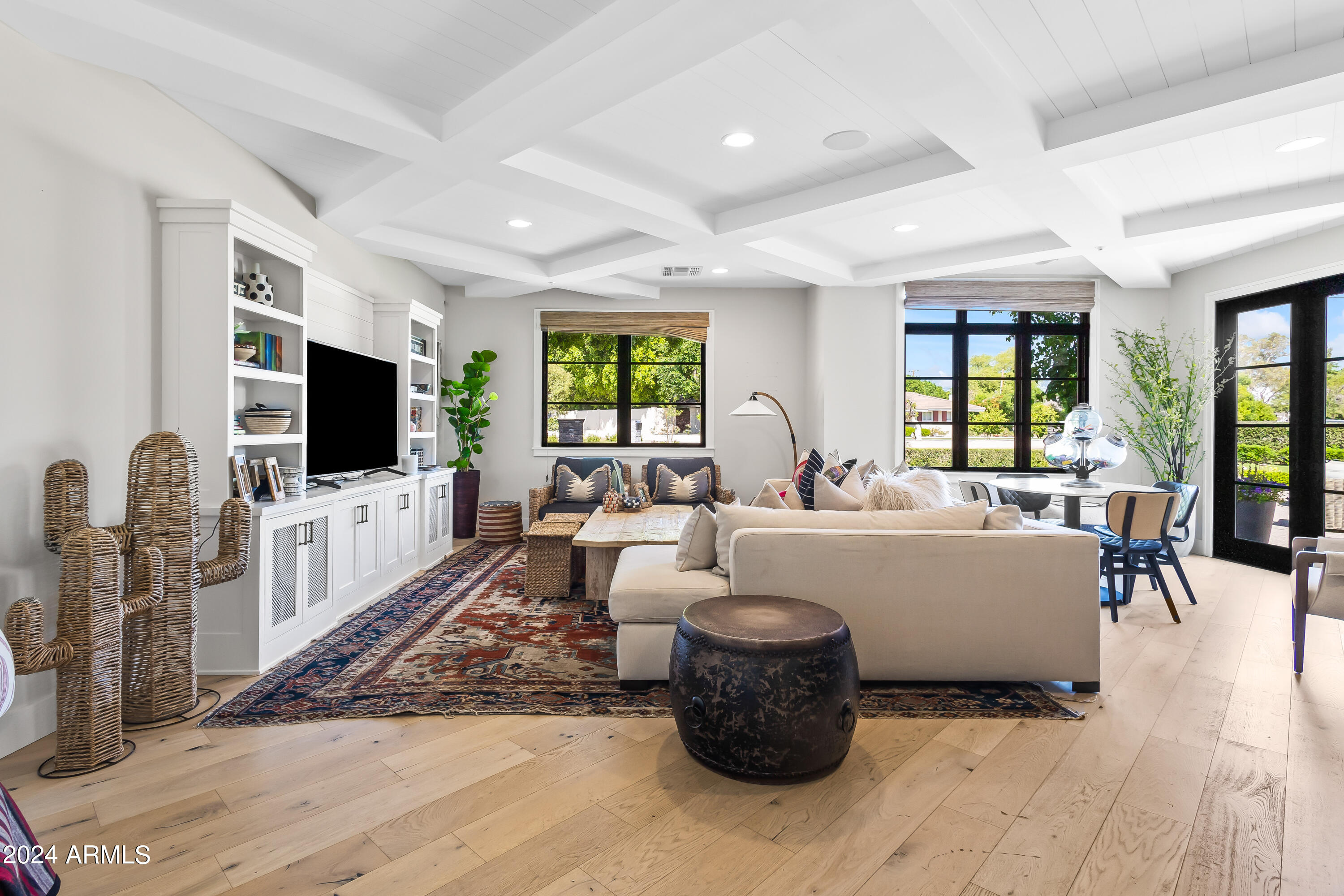 LAFAYETTE VILLA 4 - Residential