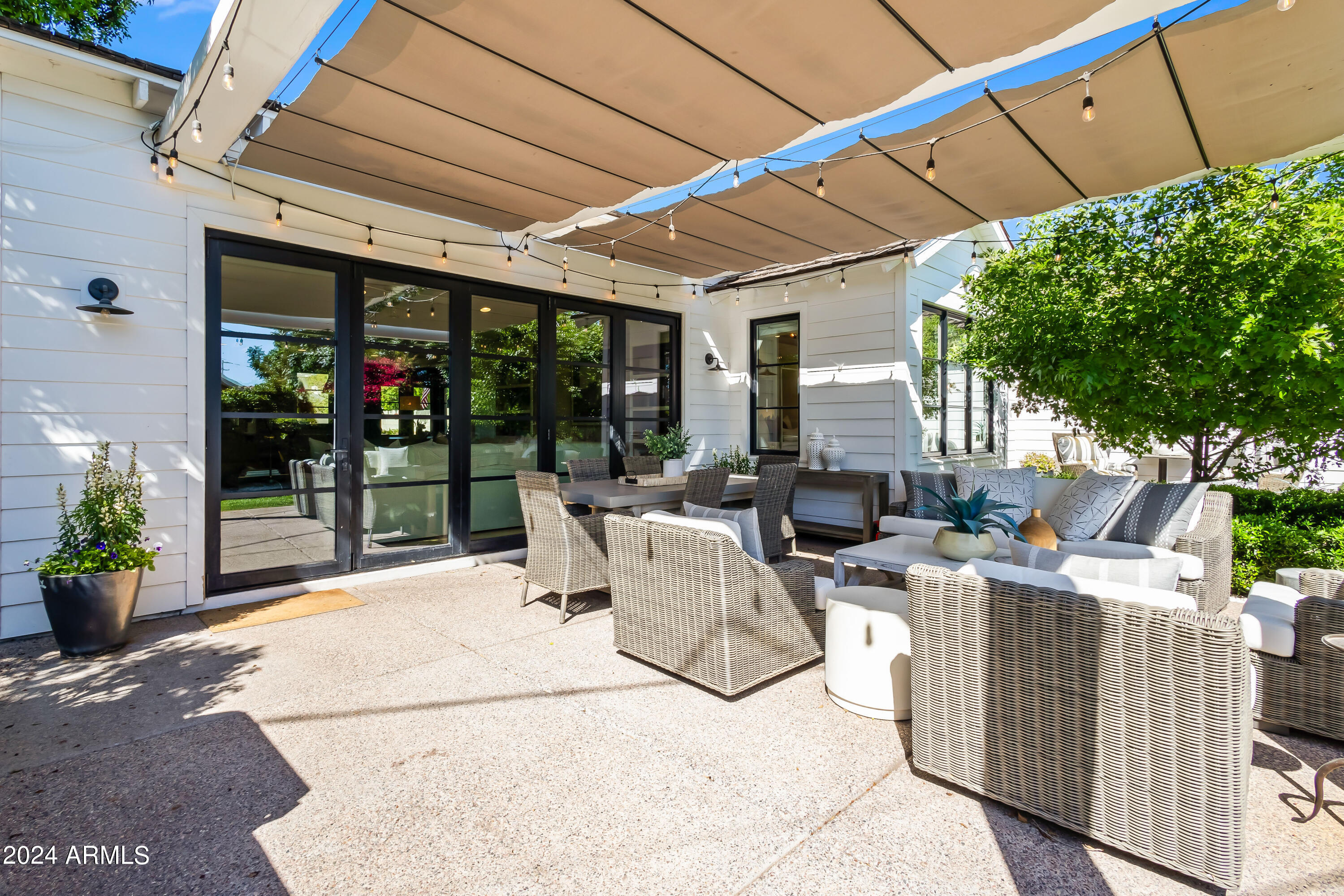 LAFAYETTE VILLA 4 - Residential