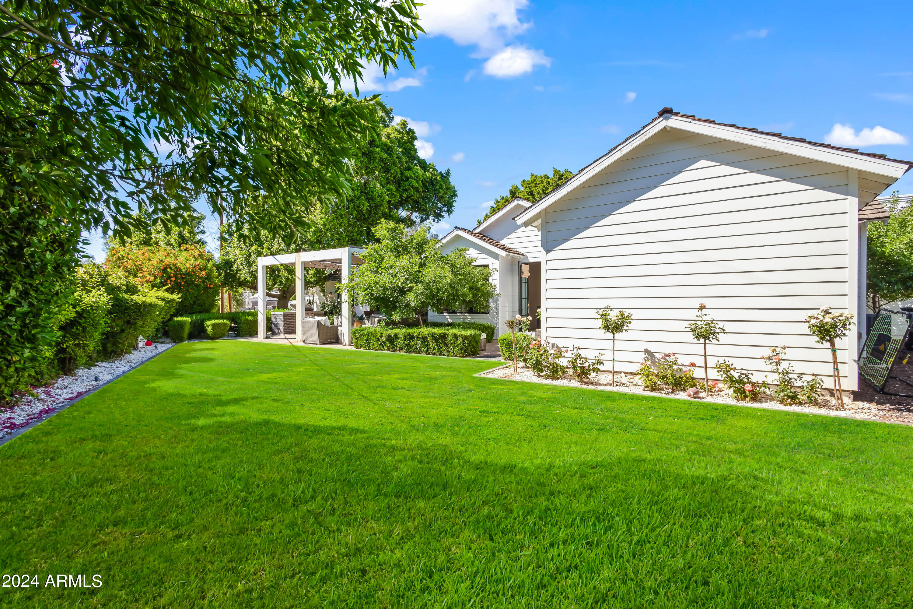 LAFAYETTE VILLA 4 - Residential