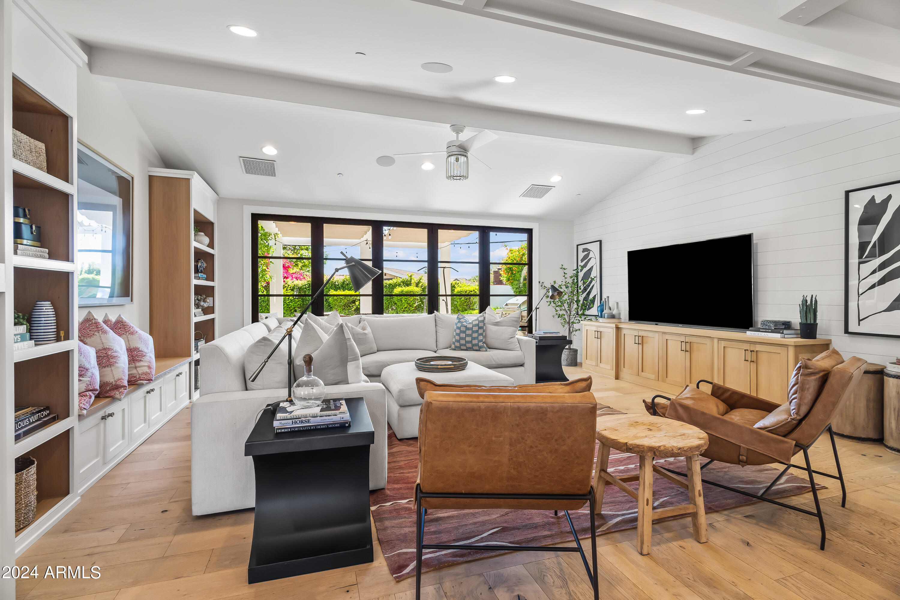 LAFAYETTE VILLA 4 - Residential