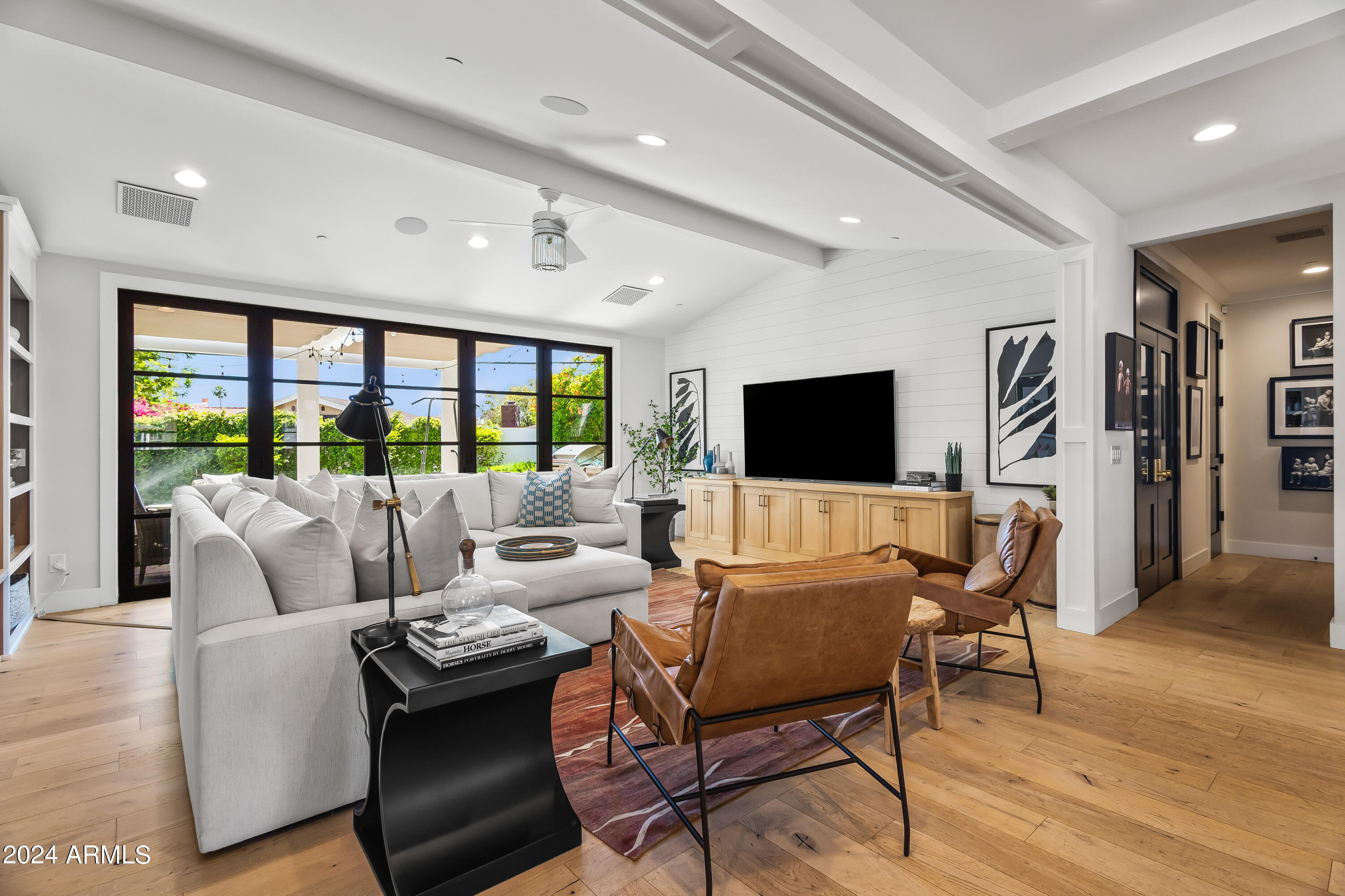 LAFAYETTE VILLA 4 - Residential