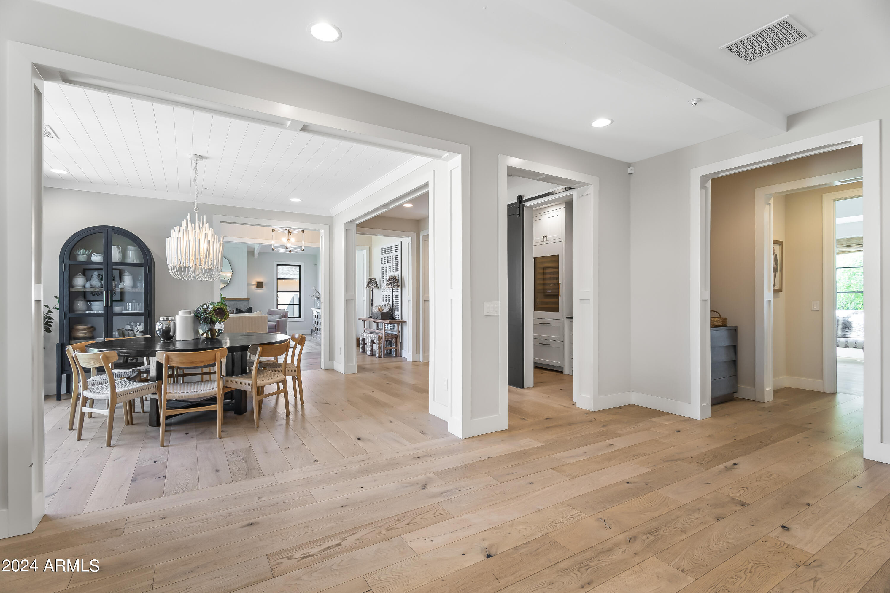 LAFAYETTE VILLA 4 - Residential