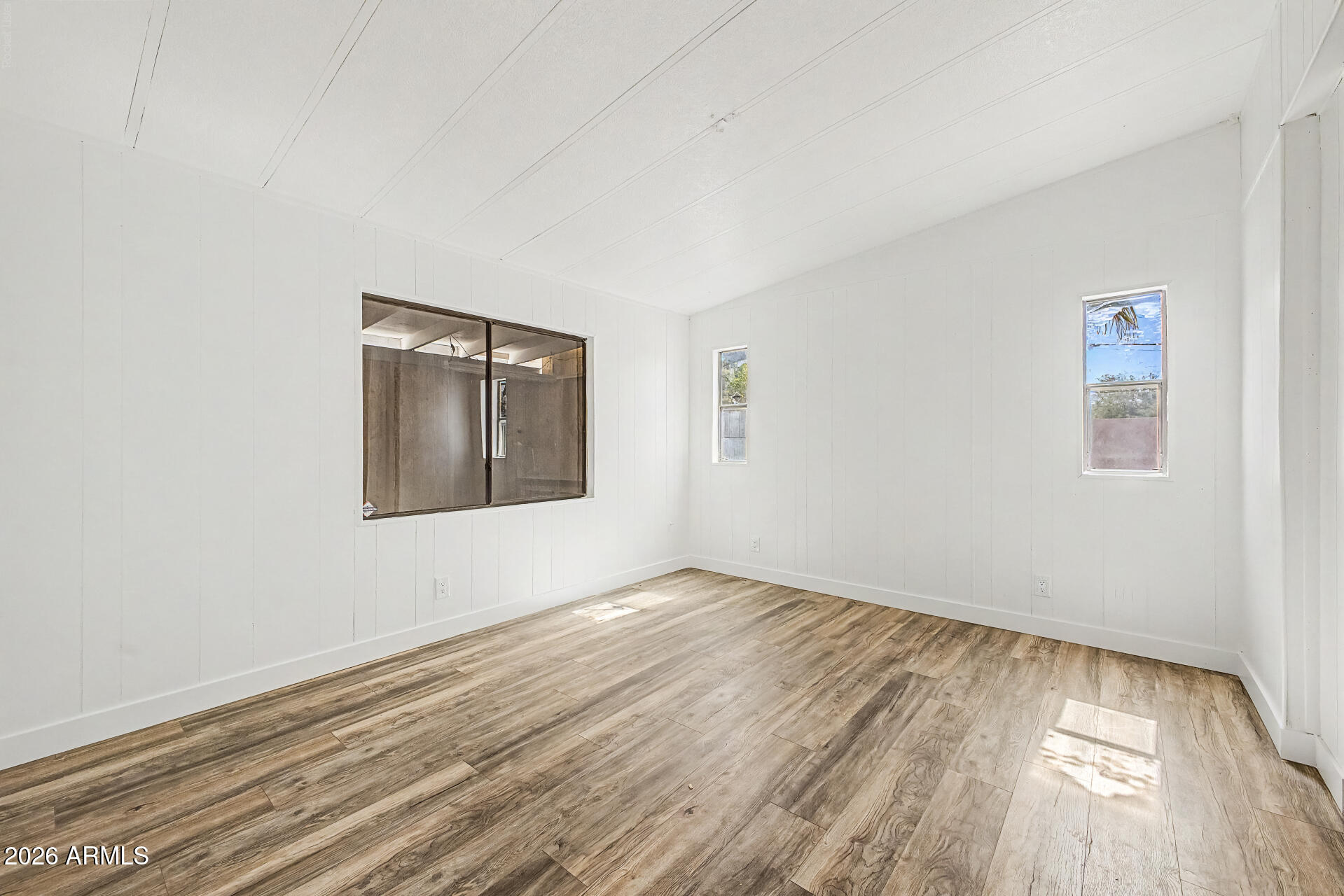 BELL CASAS MOBILE HOME ESTATES - Residential