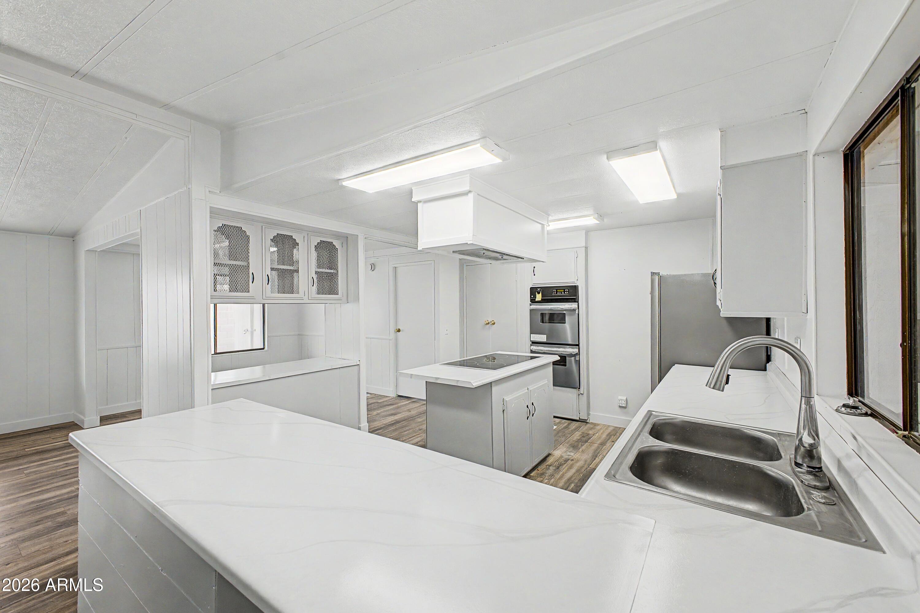 BELL CASAS MOBILE HOME ESTATES - Residential