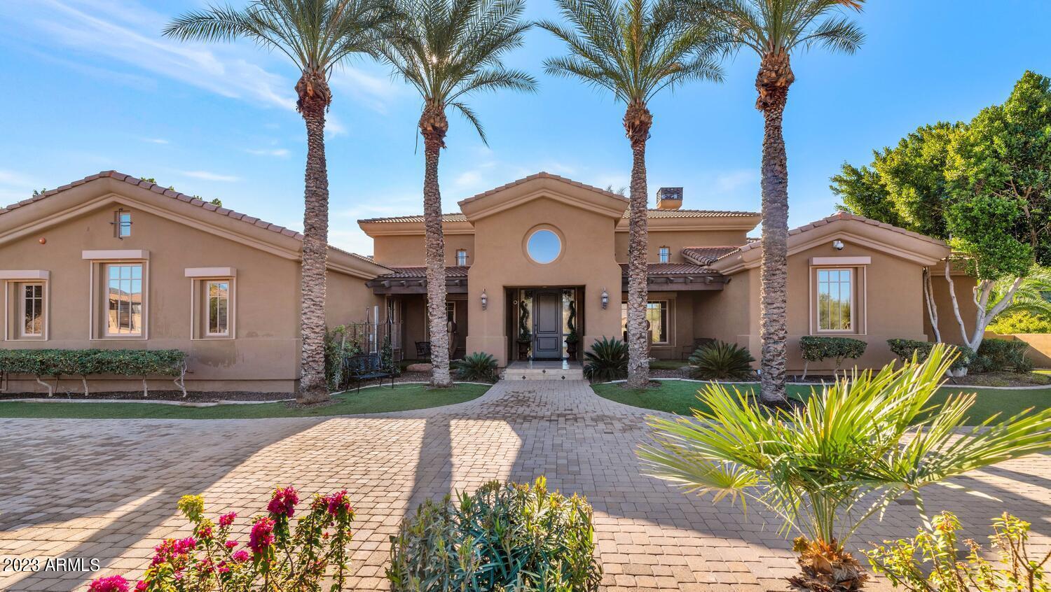 MIRAGE CROSSING - Residential