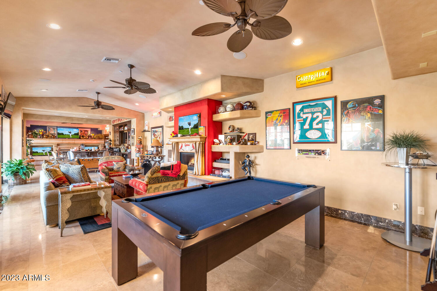 MIRAGE CROSSING - Residential