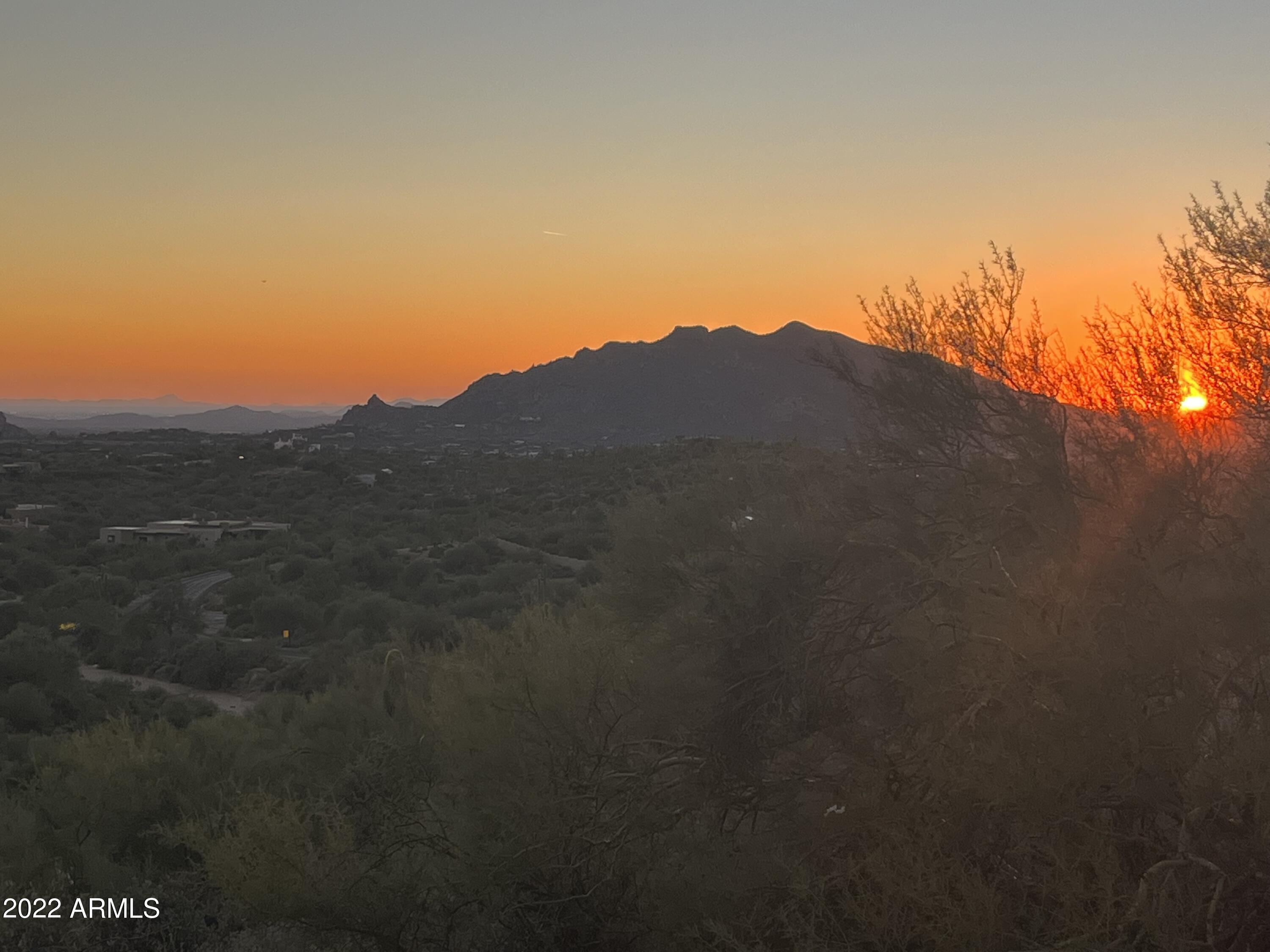 LONE MOUNTAIN - Land