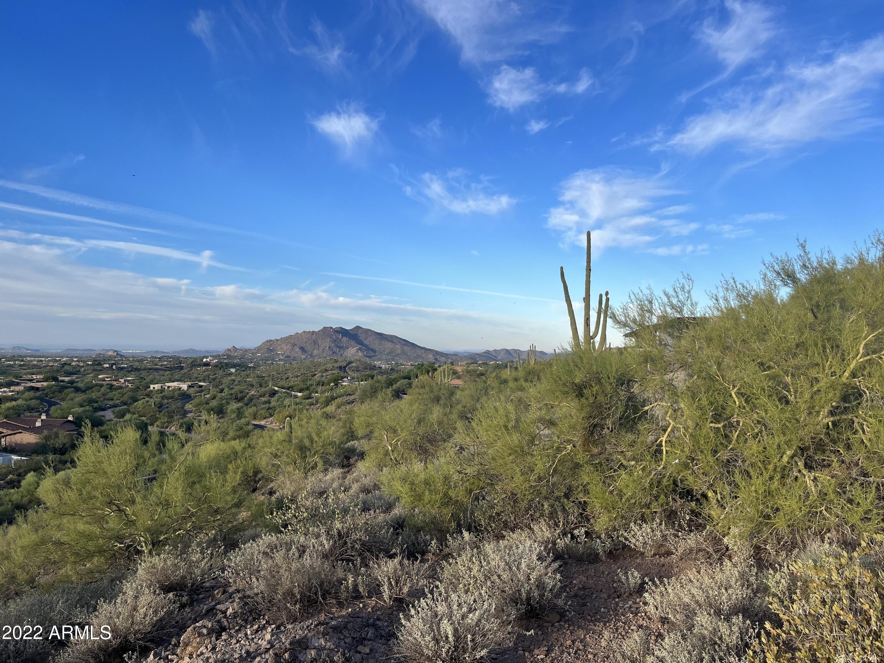 LONE MOUNTAIN - Land