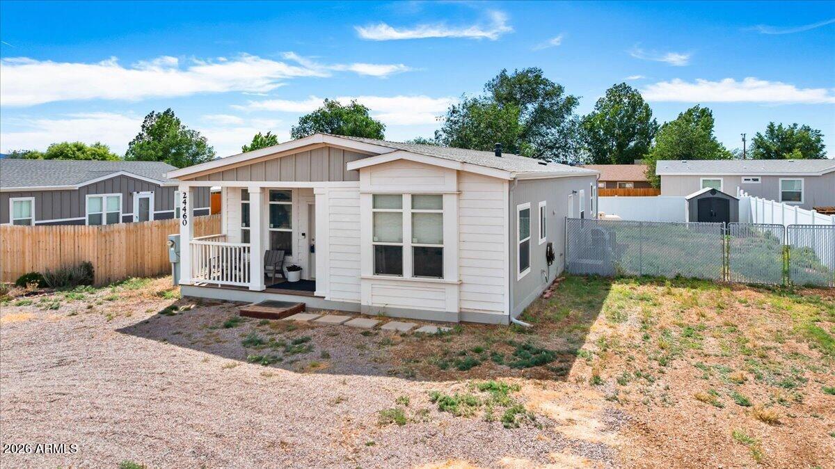 HOLIDAY LAKE ESTATES - Residential