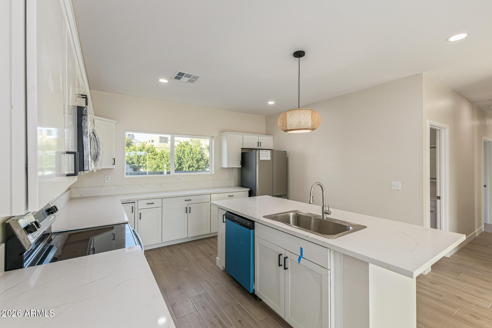 FOOTHILL ACRES LOTS 1-10 - Residential Income