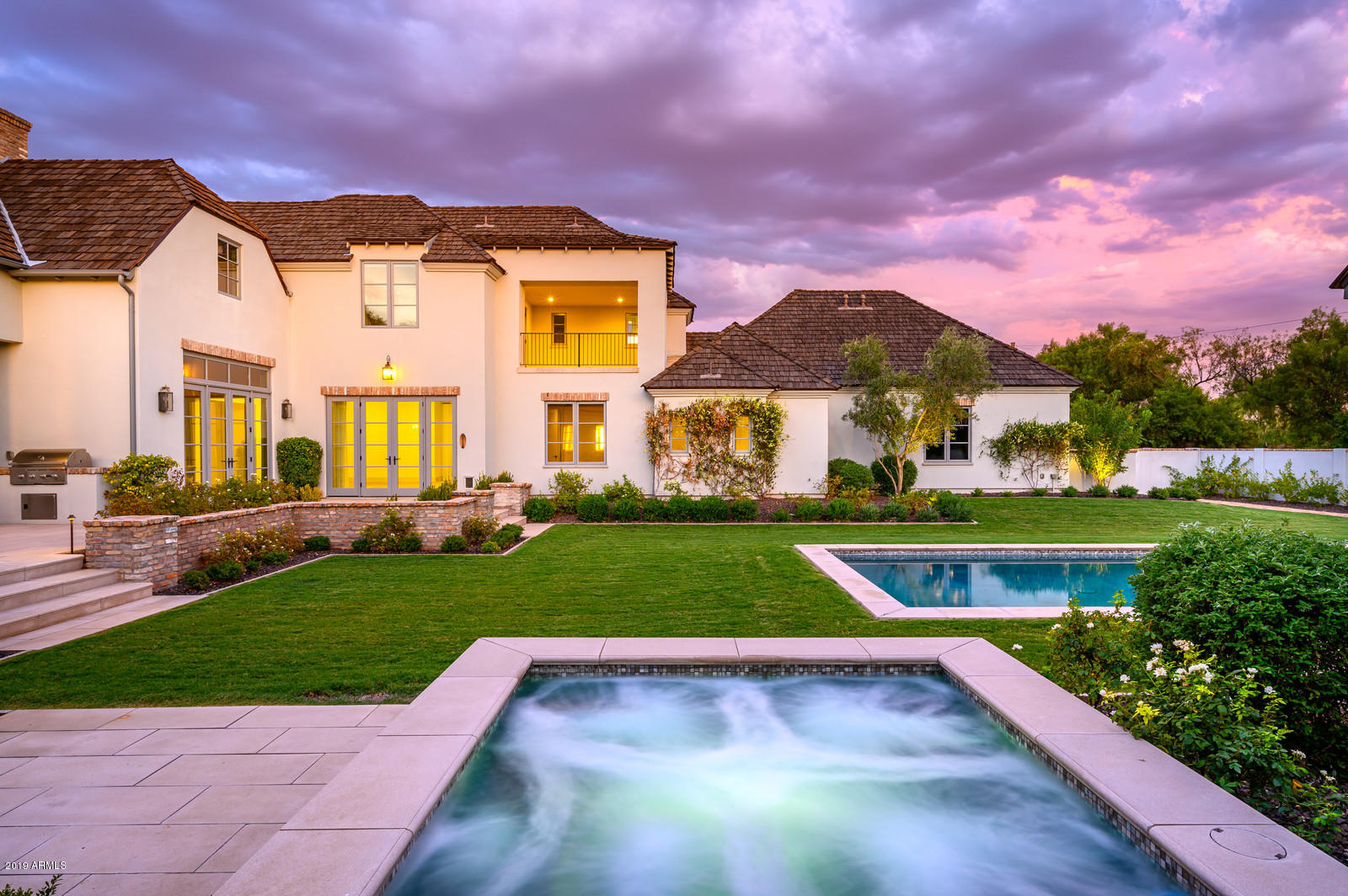 EL CAMELLO - Residential