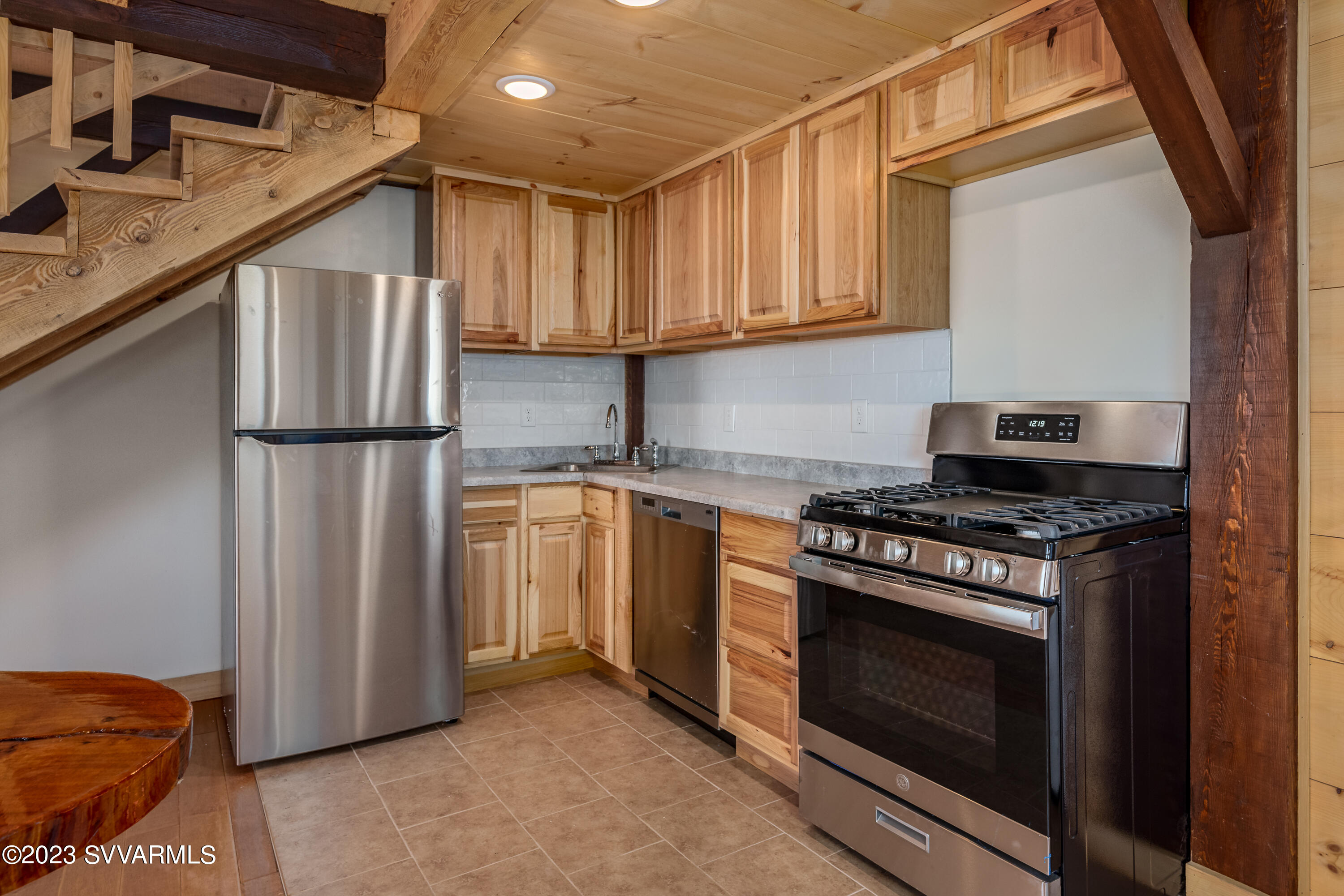 Under 5 Acres - Residential