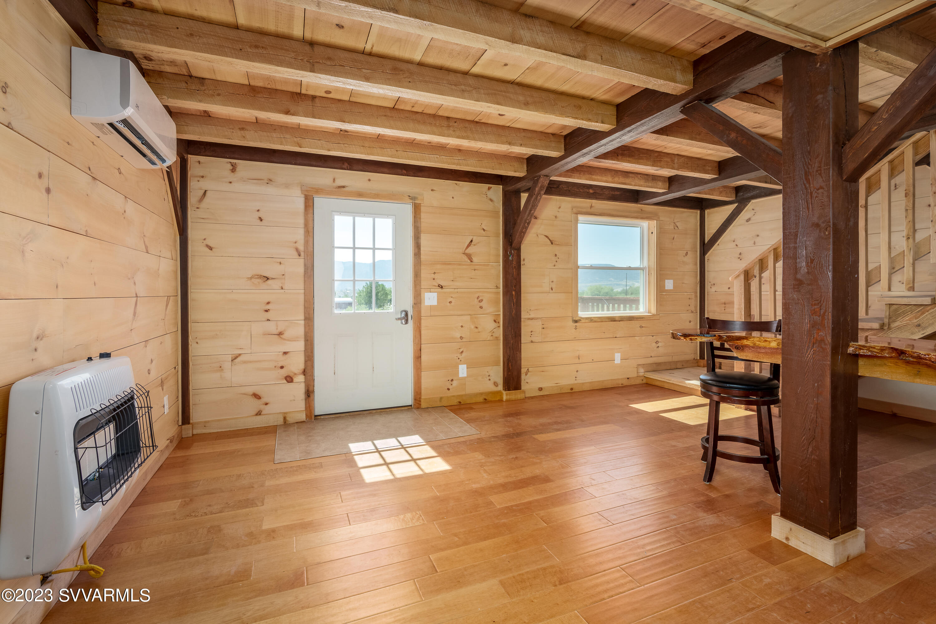 Under 5 Acres - Residential