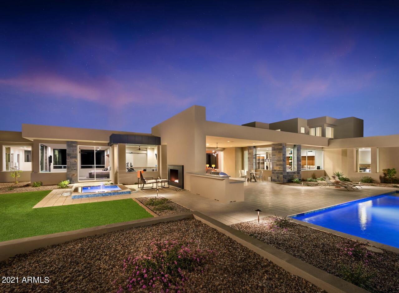 CLUB ESTATES - Residential