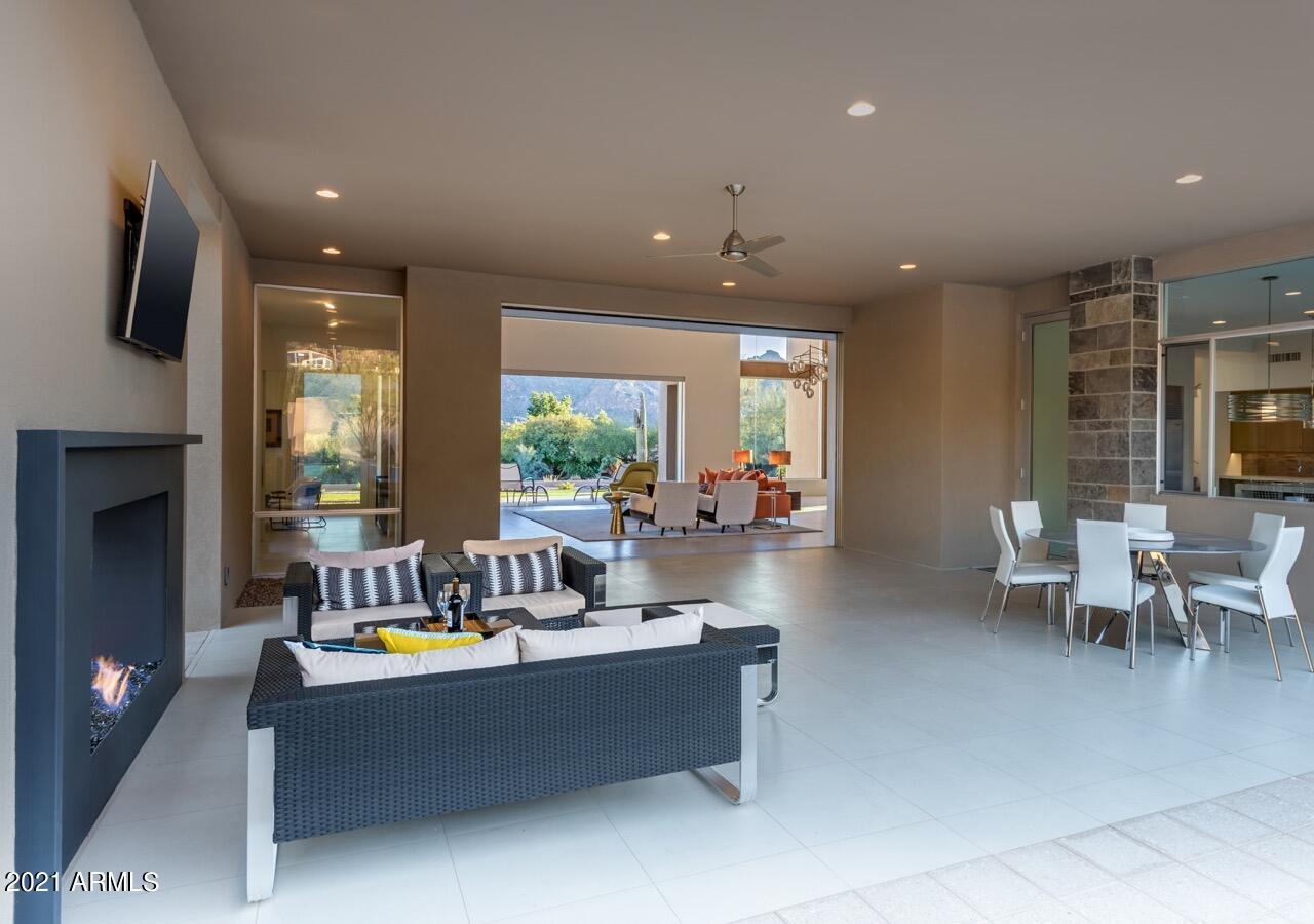CLUB ESTATES - Residential