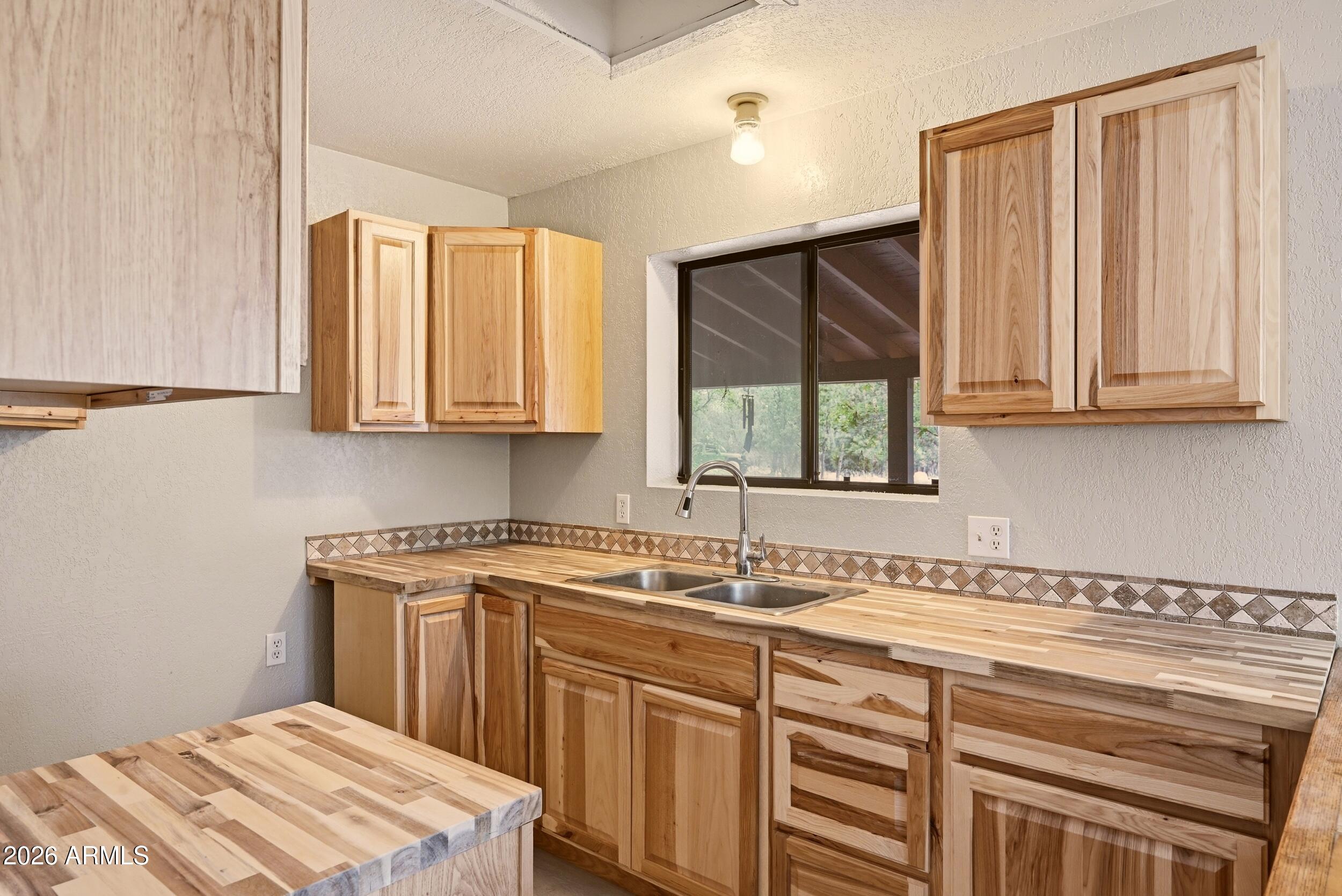 Subdivision ; CLEAR CREEK PINES UNIT 06 LOT 507 - Residential