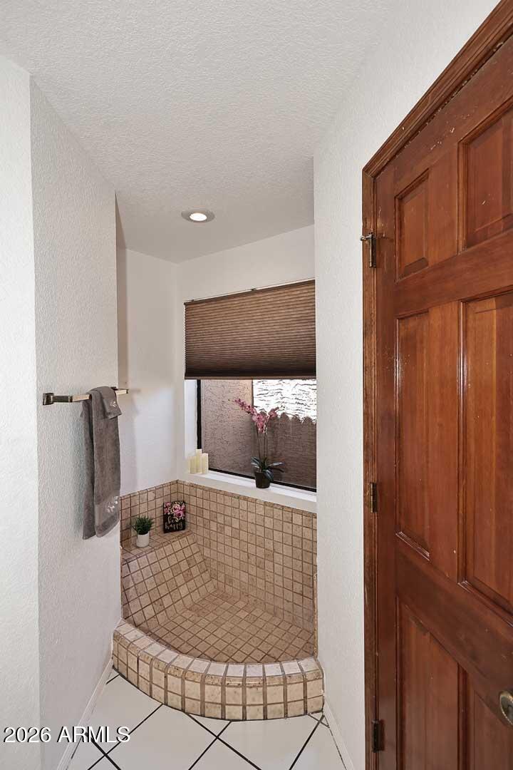 BRECKENRIDGE MANOR - Residential