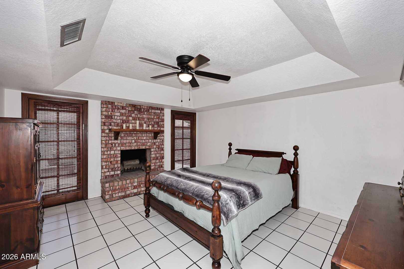 BRECKENRIDGE MANOR - Residential