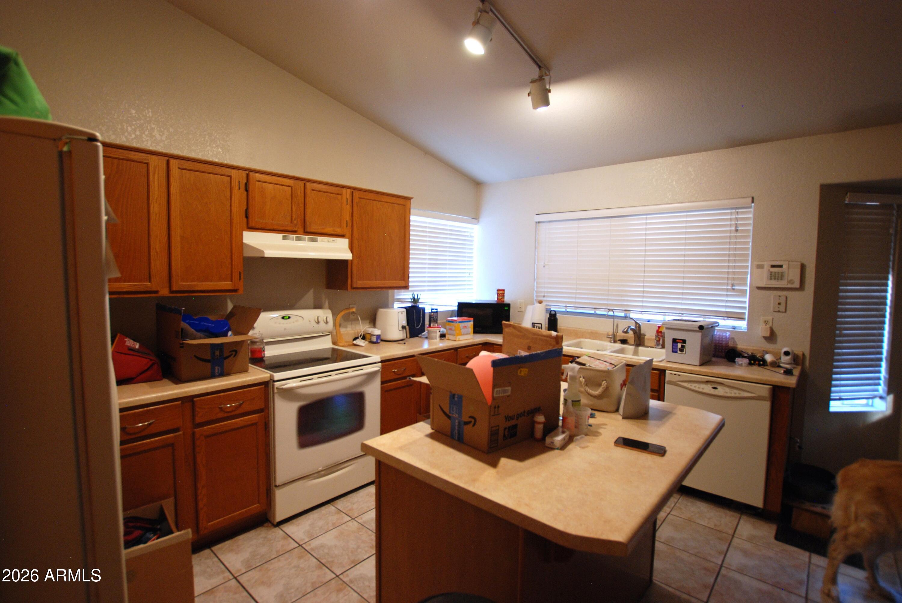 NEWPORT AT MOUNTAINSIDE AMD LOT 1-109 - Residential