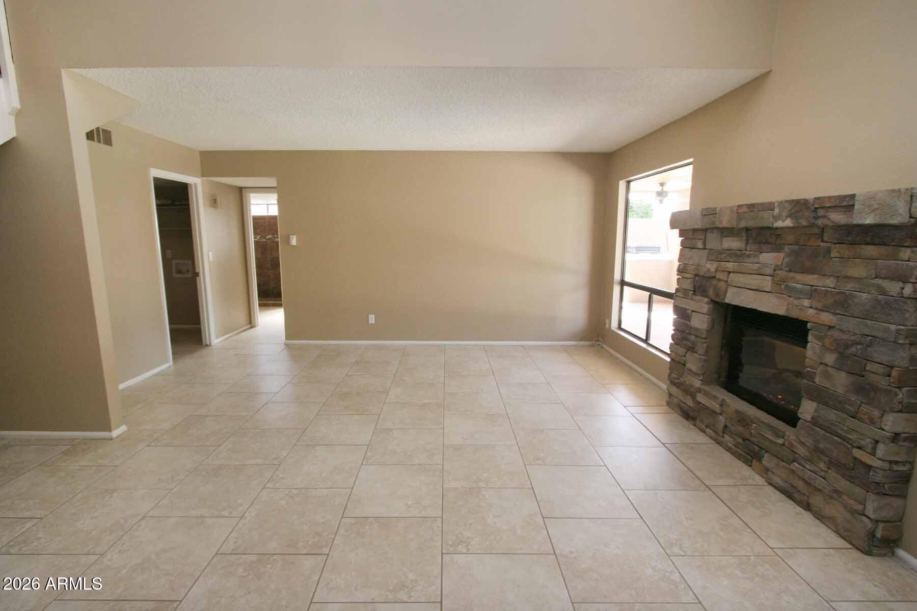 MISSION VALLEY - Residential