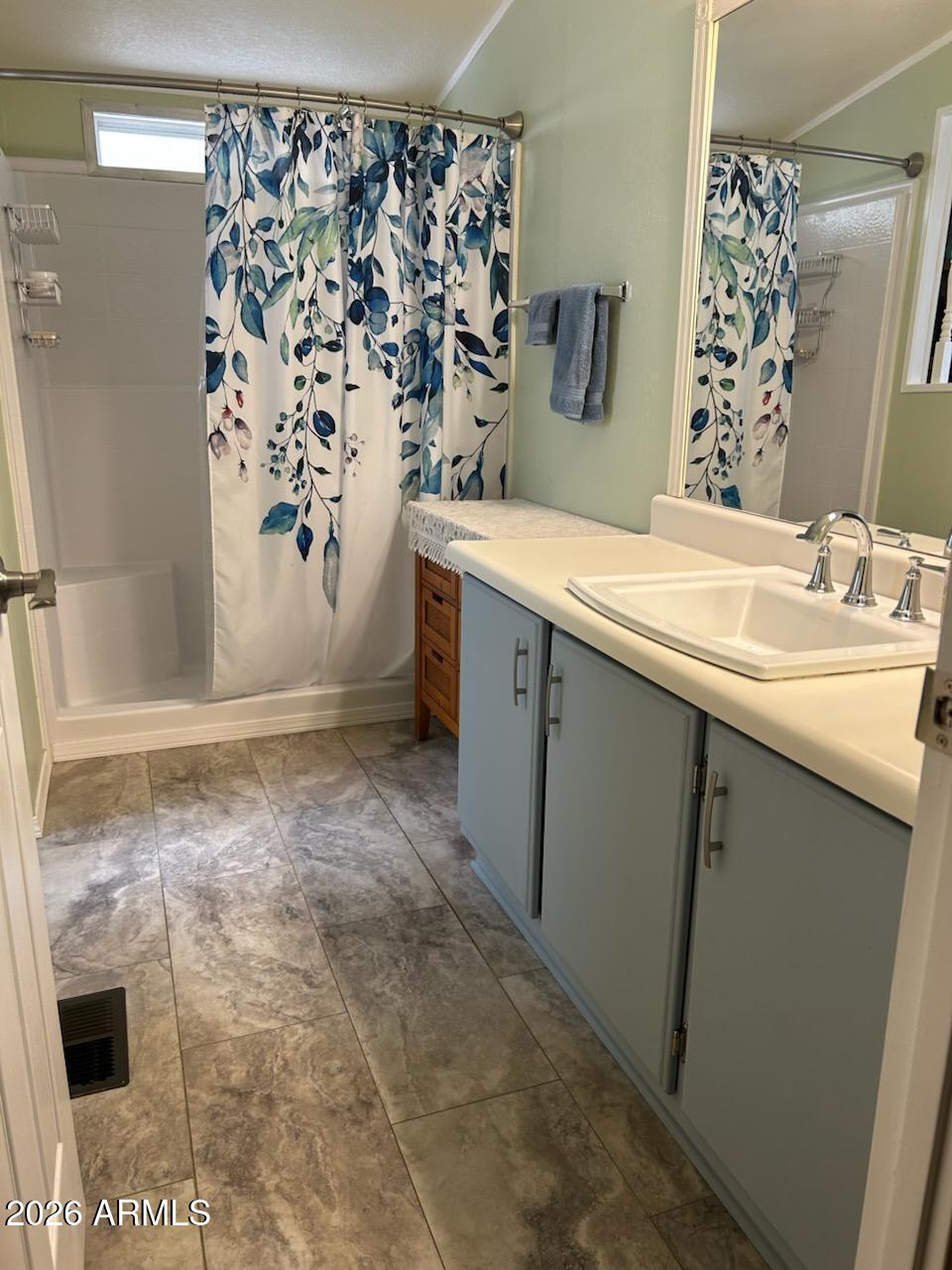 FLORENCE GARDENS - Residential