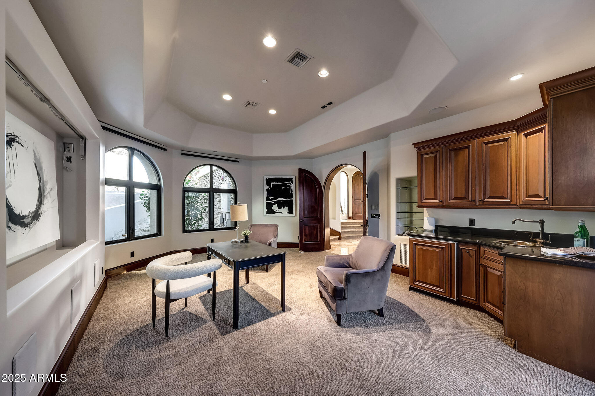 SCOTTSDALE MOUNTAIN - Residential