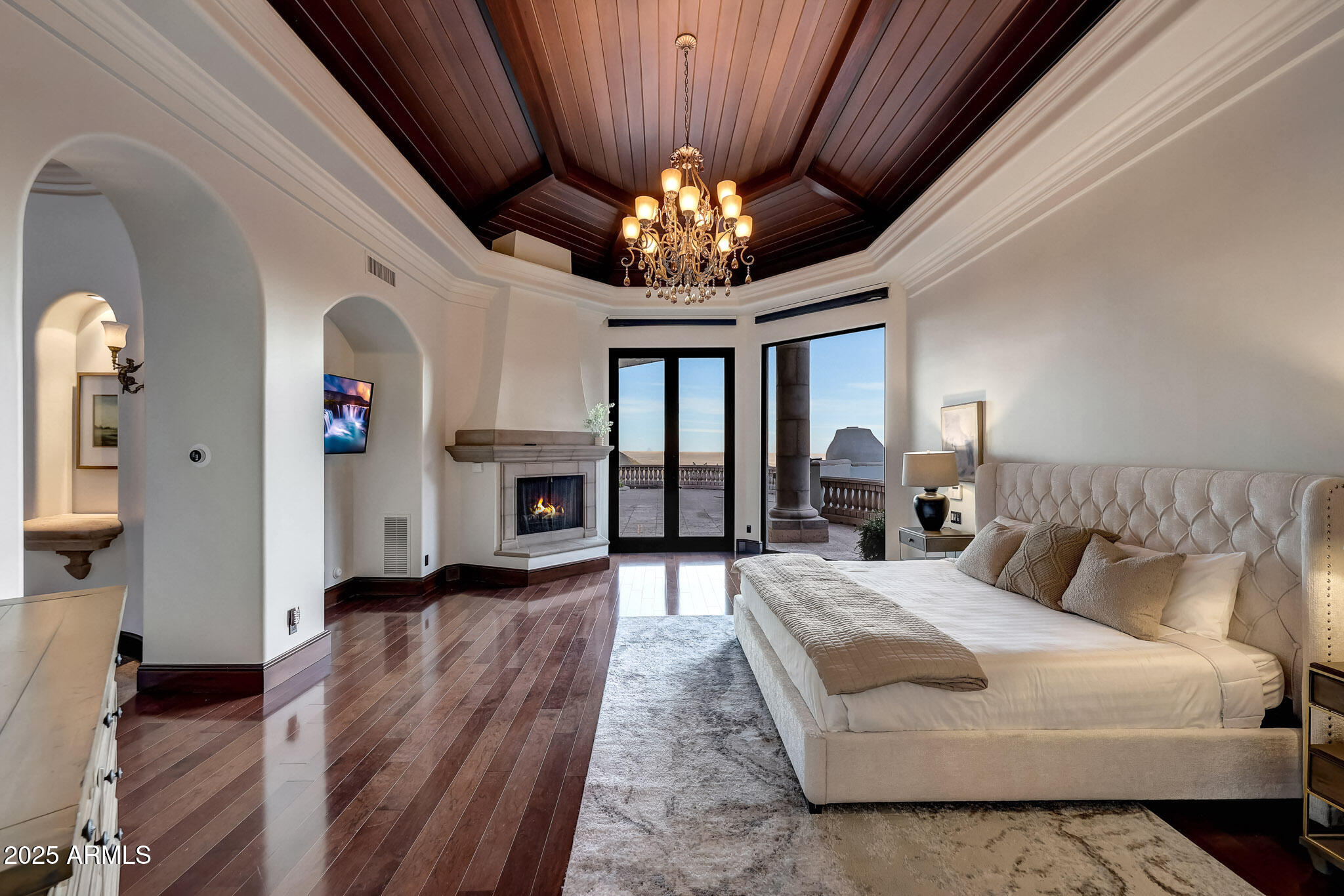 SCOTTSDALE MOUNTAIN - Residential