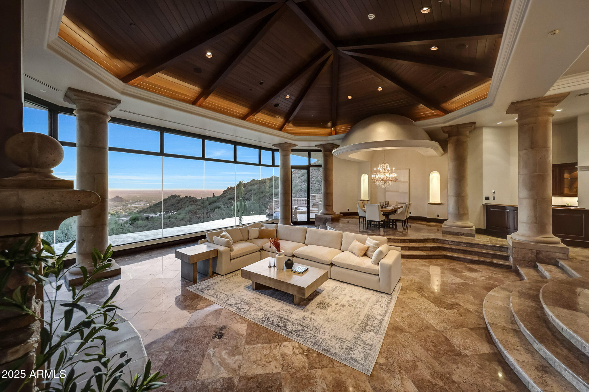 SCOTTSDALE MOUNTAIN - Residential