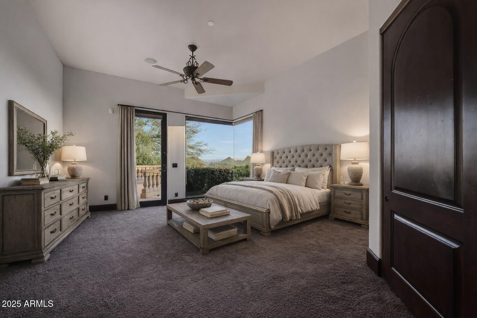 SCOTTSDALE MOUNTAIN - Residential