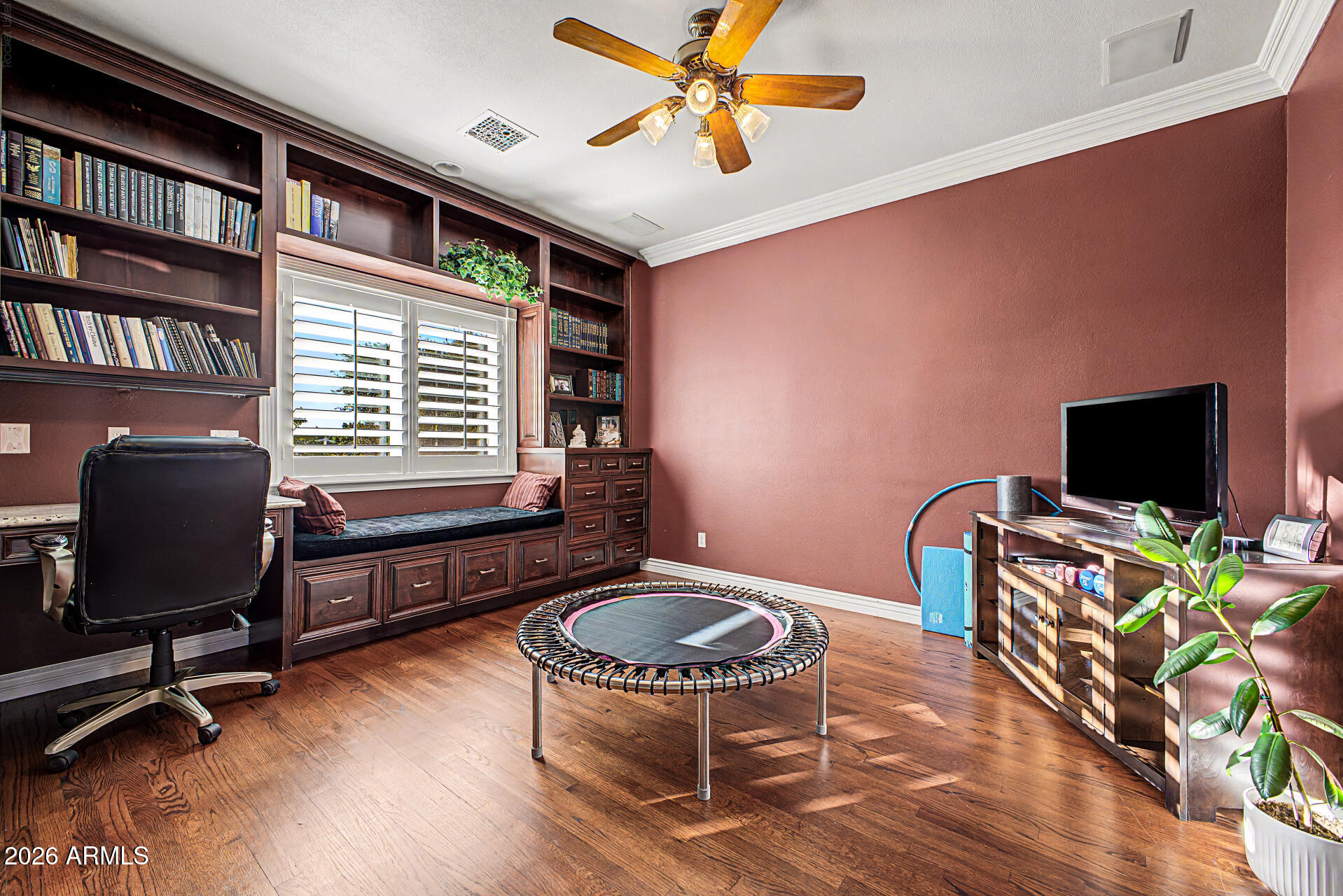 CIRCLE G SUPERSTITION RANCH - Residential