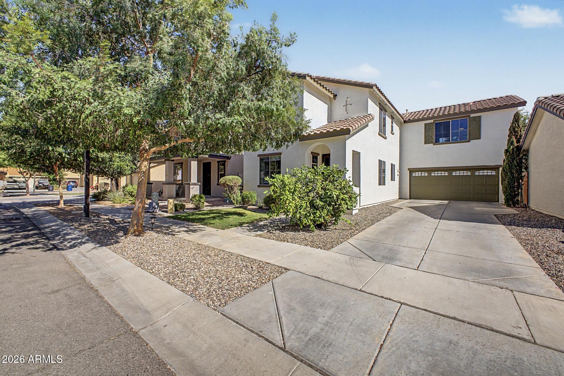 LYONS GATE PHASE 9 - Residential